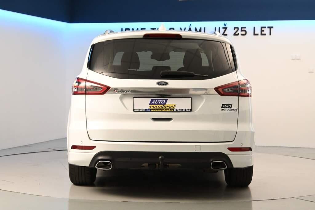 Ford S-MAX, 2.0 7 Míst 140 KW LED SONY ACC - fotka 6