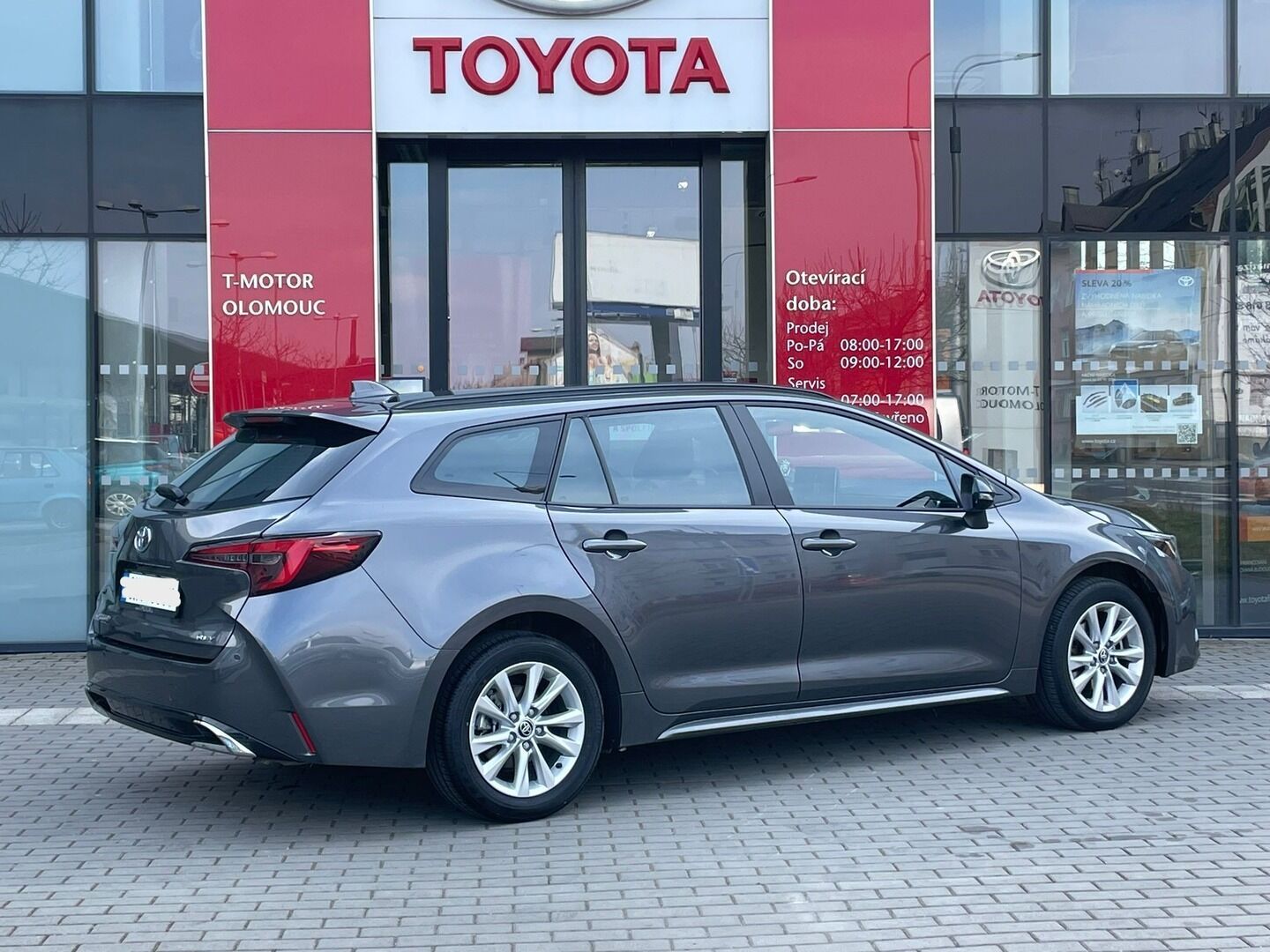 Toyota Corolla, 1.8 Comfort Tech - fotka 3