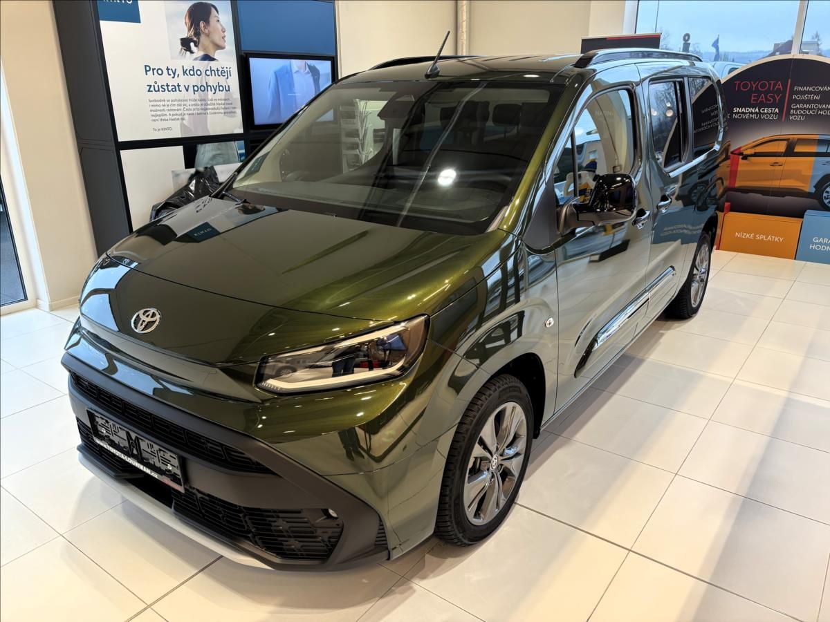 Toyota Proace City Verso, 1,5   LWB 1.5D 130 MT  Family - fotka 3