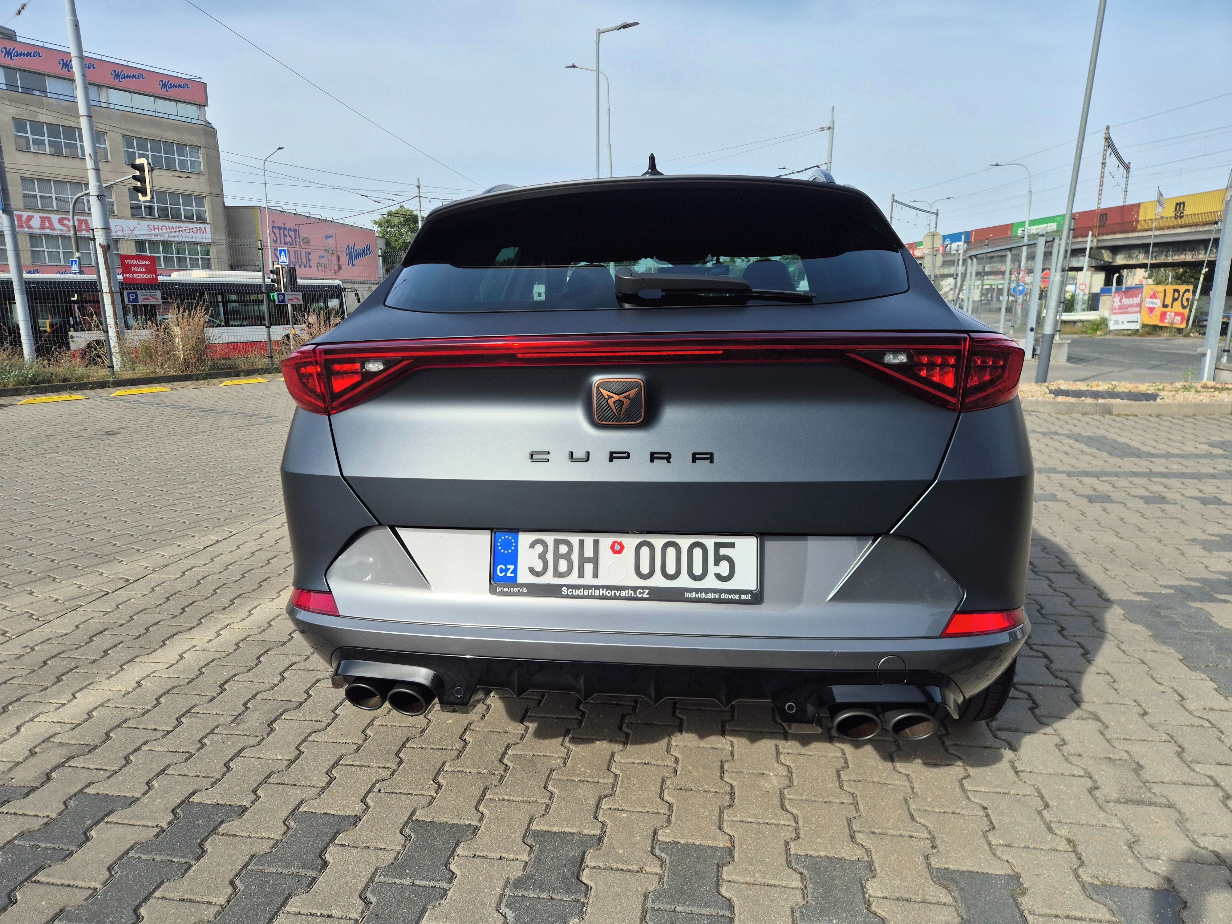Cupra Formentor, 228kw,originál matná,servis - fotka 5