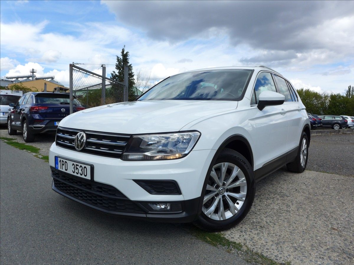 Volkswagen Tiguan, 2,0 TDi 110KW  NAVI APP 1.MAJ
