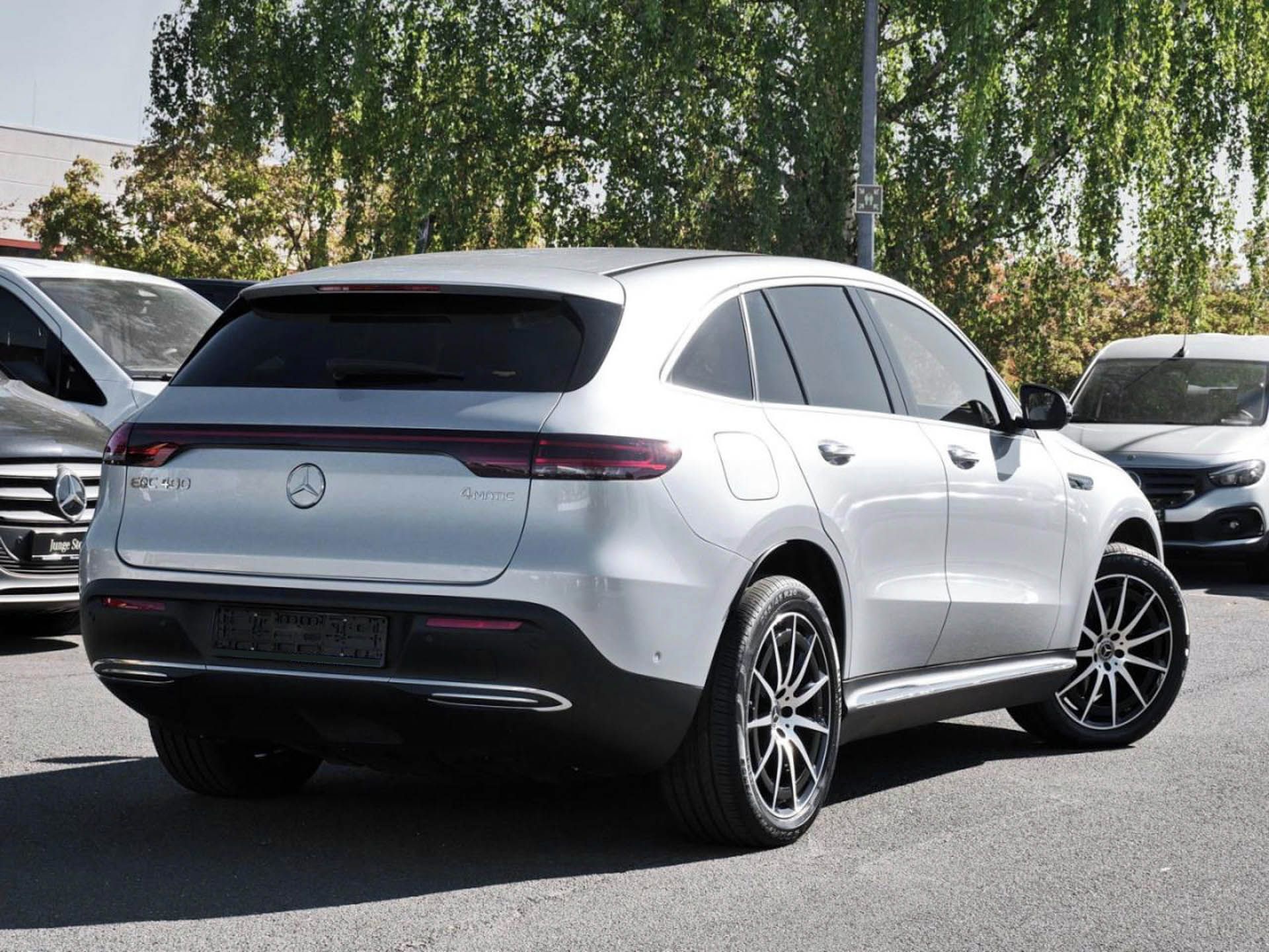 Mercedes-Benz EQC, 400 4M Electric Art HuD Distro - fotka 3