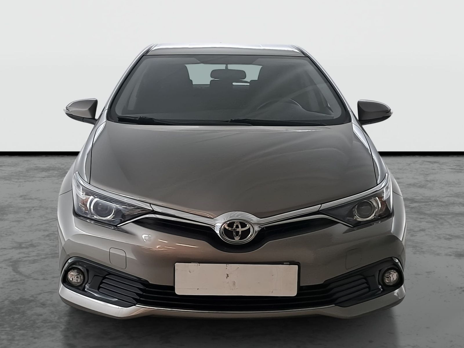 Toyota Auris, 1.6 Valvematic, ČR,1.maj - fotka 2