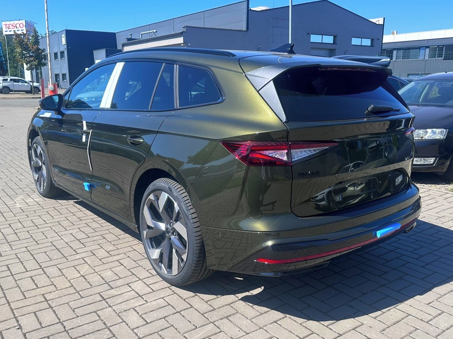 Škoda Enyaq, VRS, 4x4,250 kW, 82kWh,SKLADEM - fotka 3
