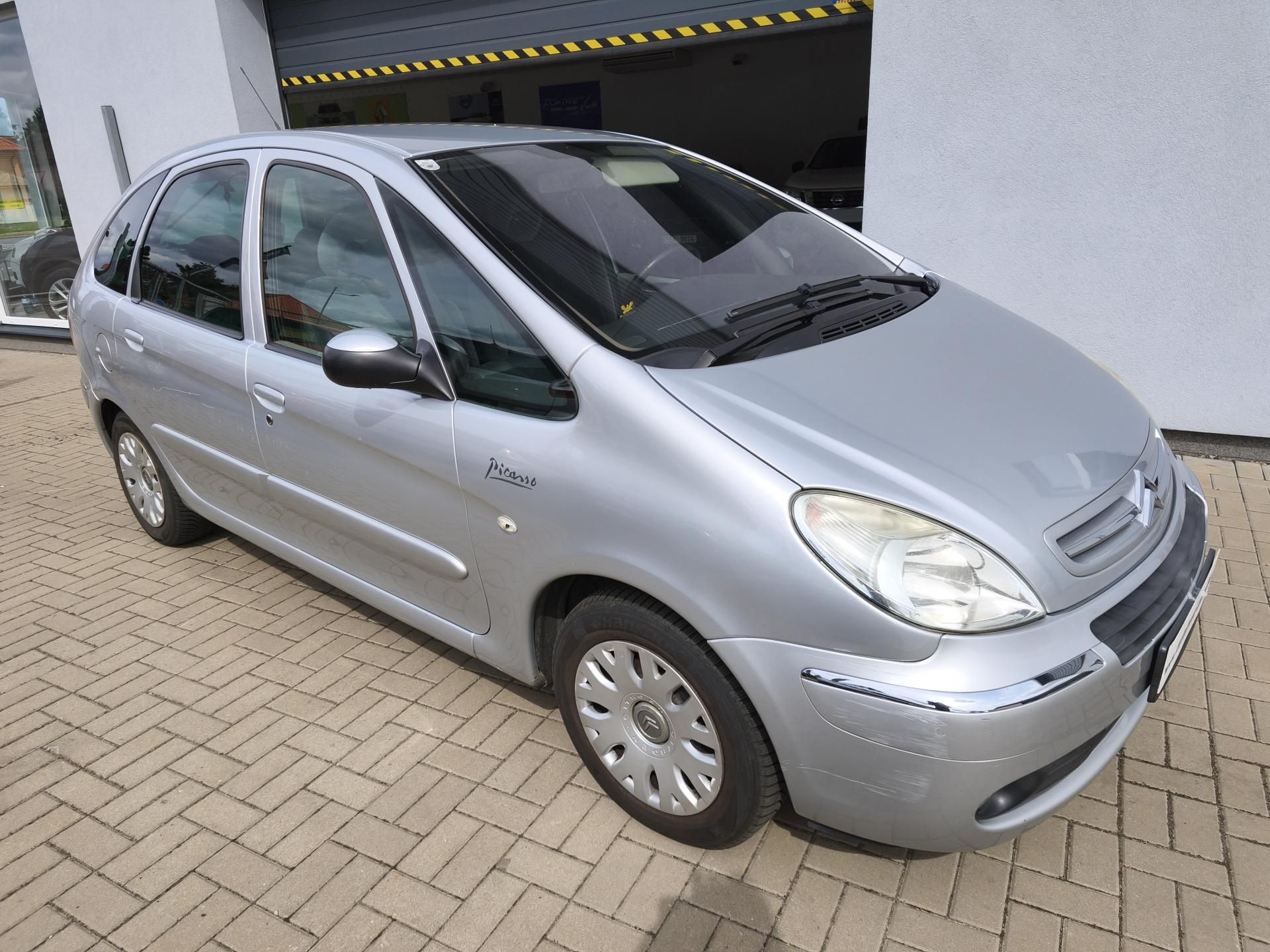Citroën Xsara Picasso, 1,6-16V  80kW - fotka 5