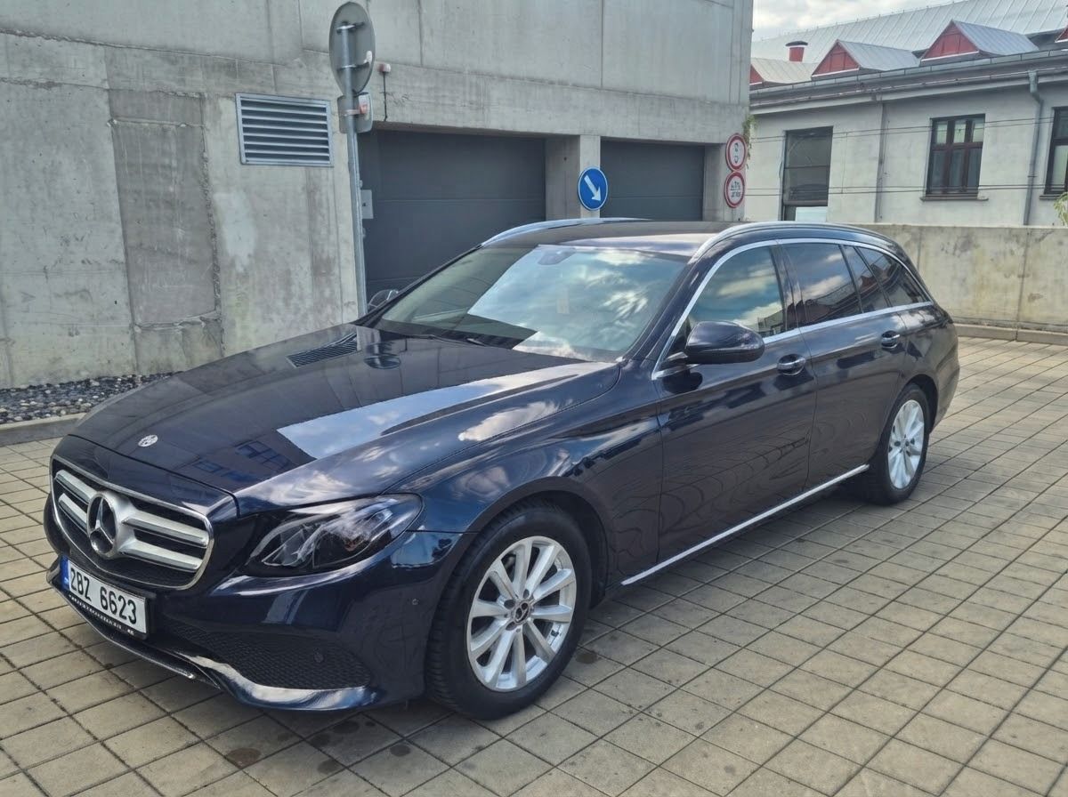 Mercedes-Benz Třídy E, Mercedes E    vymena mozna - fotka 3