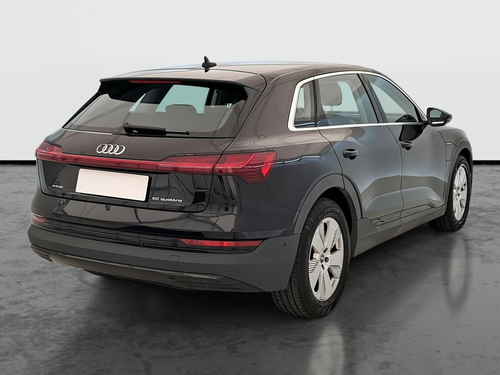 Audi e-tron, e-tron 50 quattro, 4X4 - fotka 5