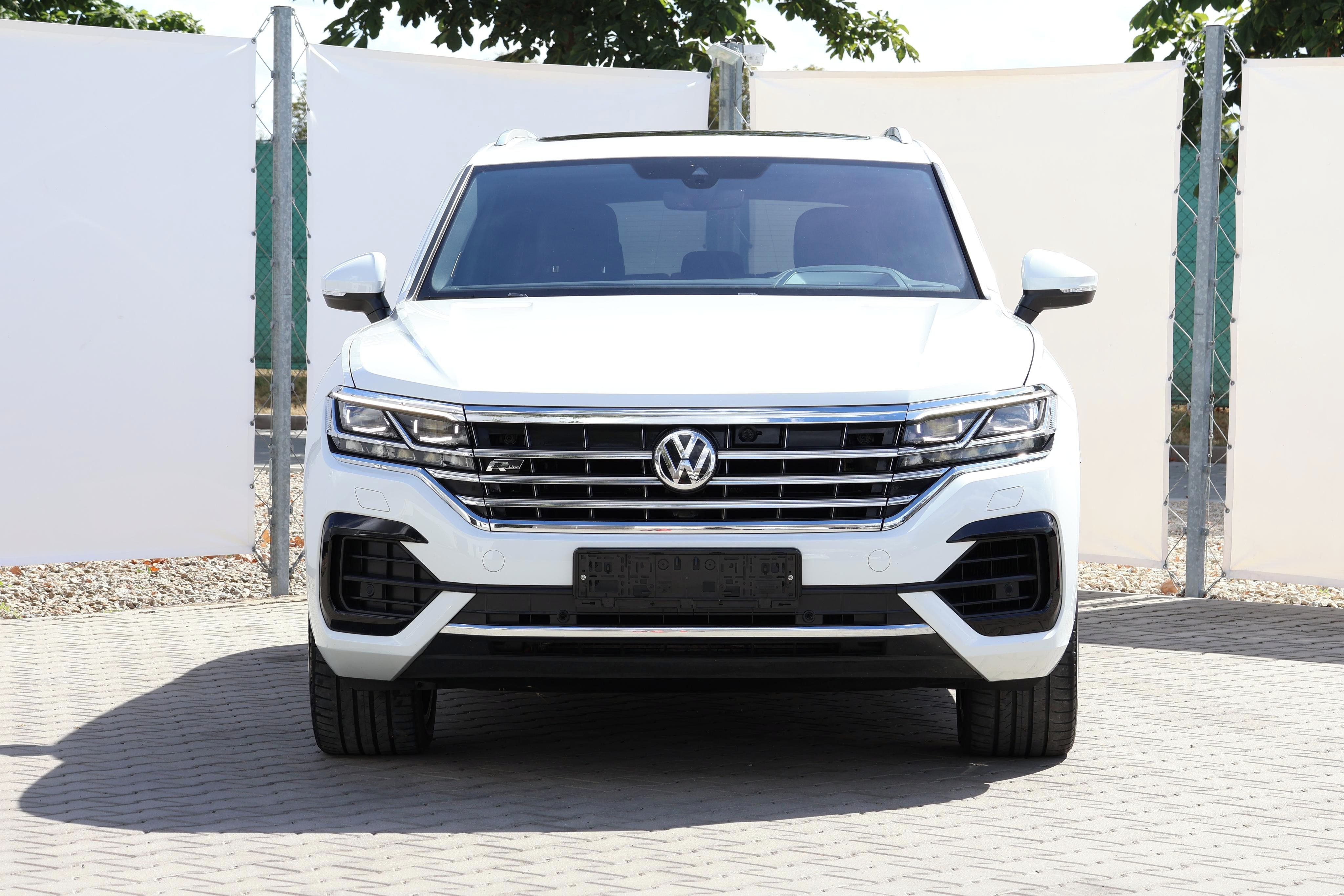 Volkswagen Touareg, 3.0TDI 210 RLINE NEZ.TOP 2.SAD - fotka 2