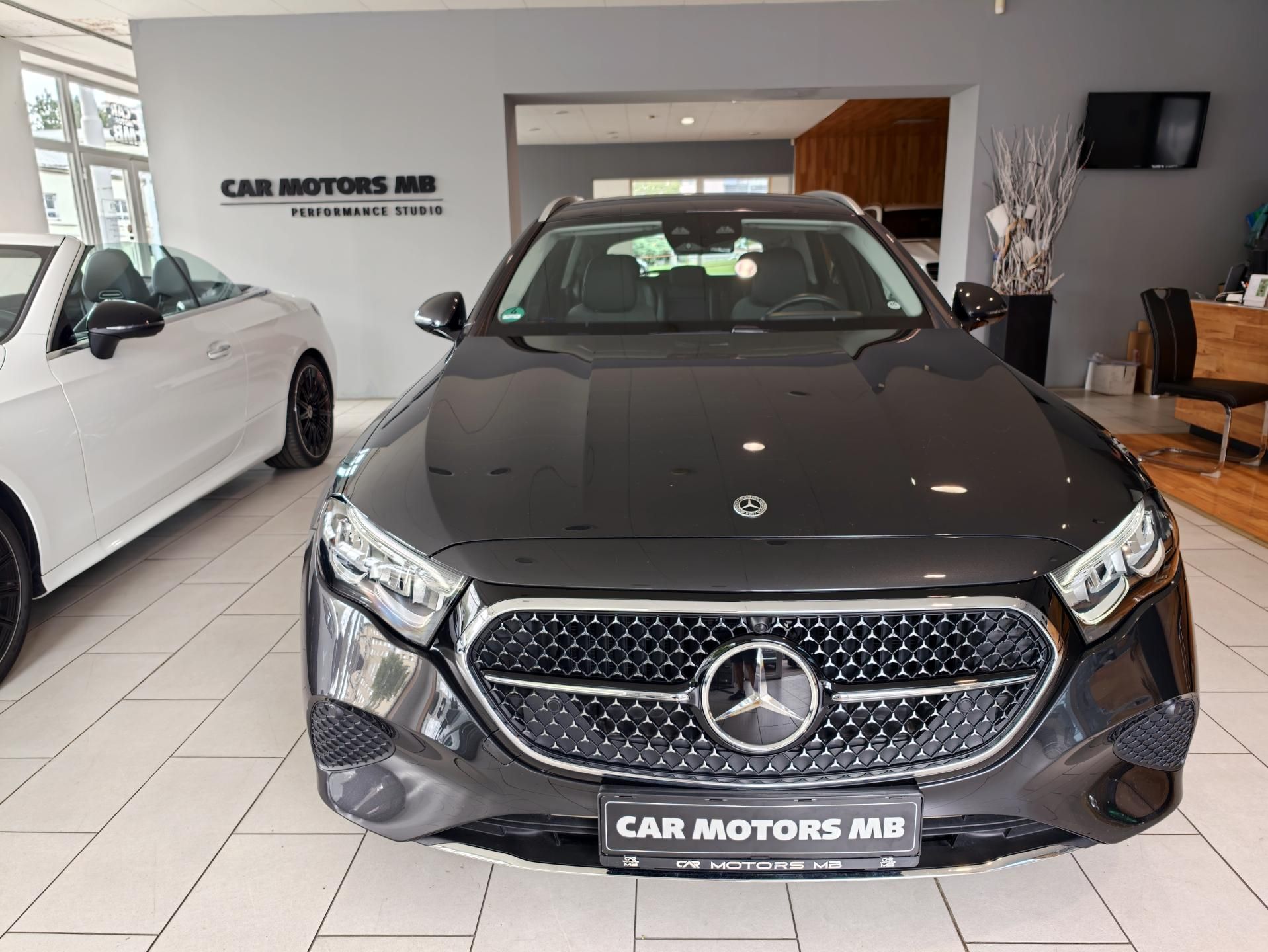 Mercedes-Benz Třídy E, 300de 4M Avantgarde kombi - fotka 3