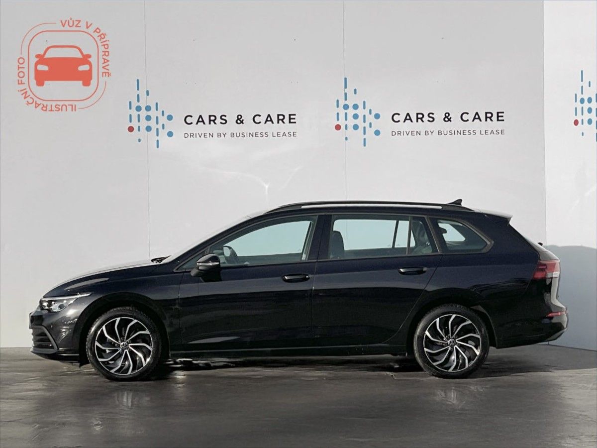 Volkswagen Golf Variant, 1,5 eTSI DSG Life KESSY+Kamera - fotka 2