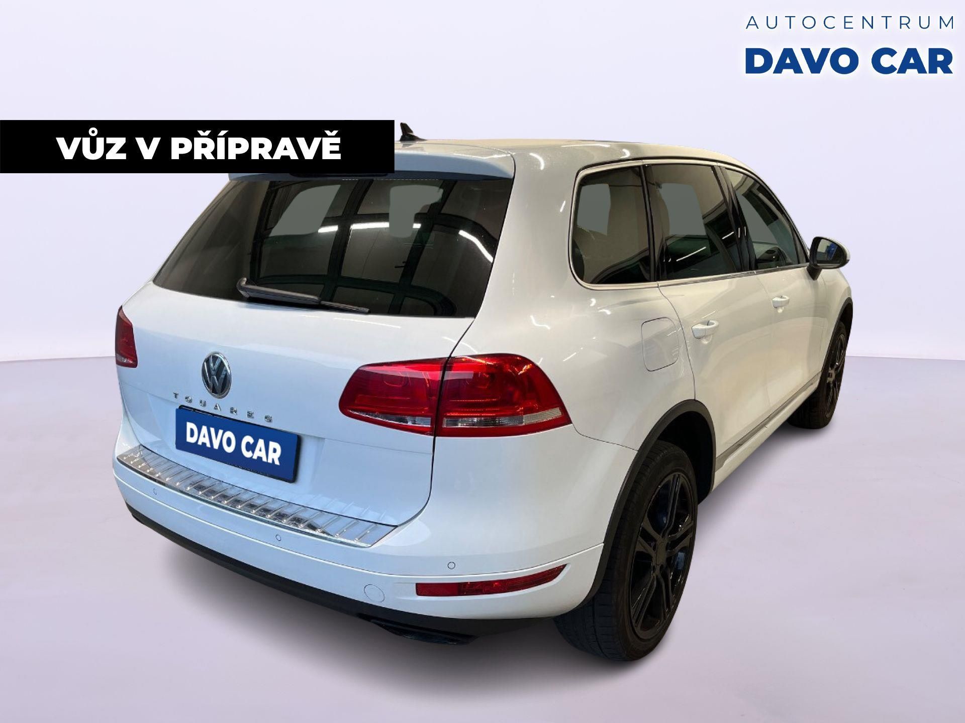Volkswagen Touareg, 3,0 TDI V6 150kW DSG 4M Kůže - fotka 5