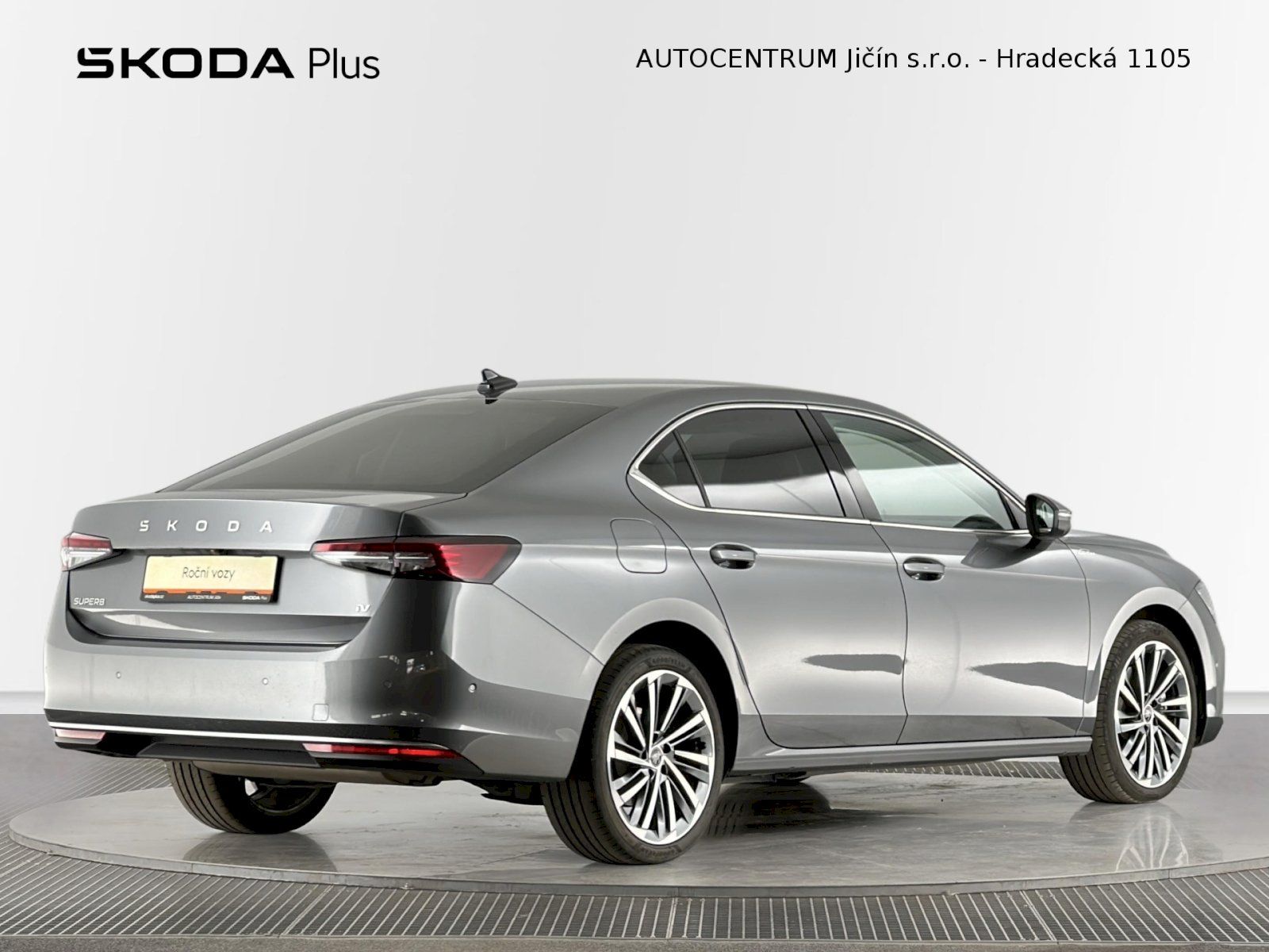 Škoda Superb, iV DSG 1.5TSI 150kW L&K - fotka 2