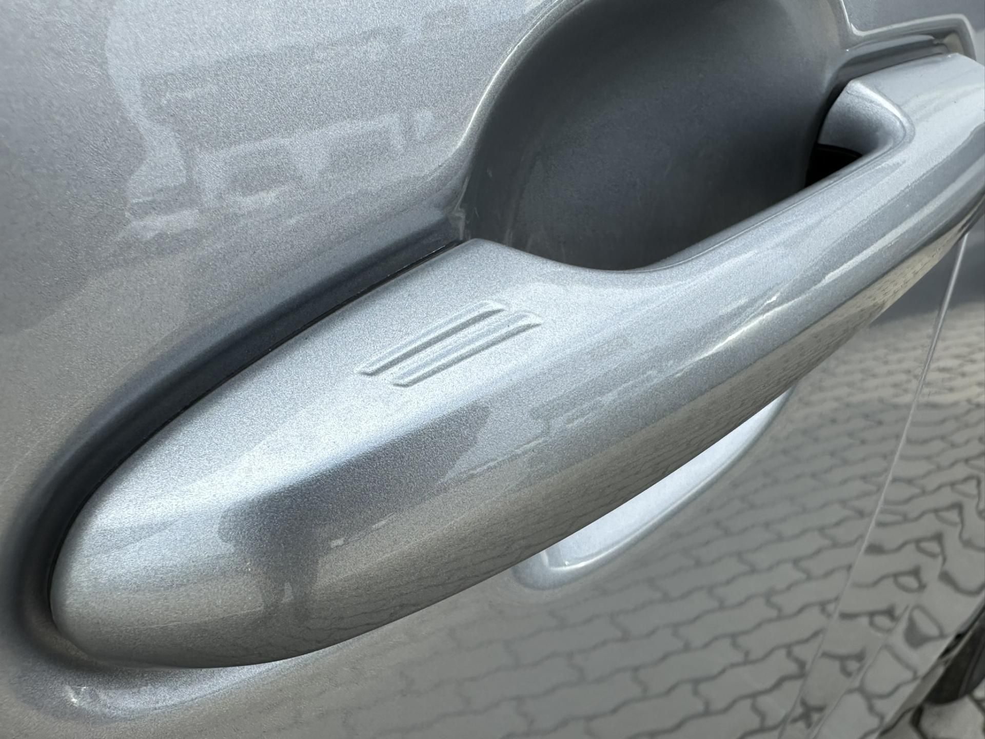 Toyota Rav4, 2.5 PHEV - SELECTION - fotka 3