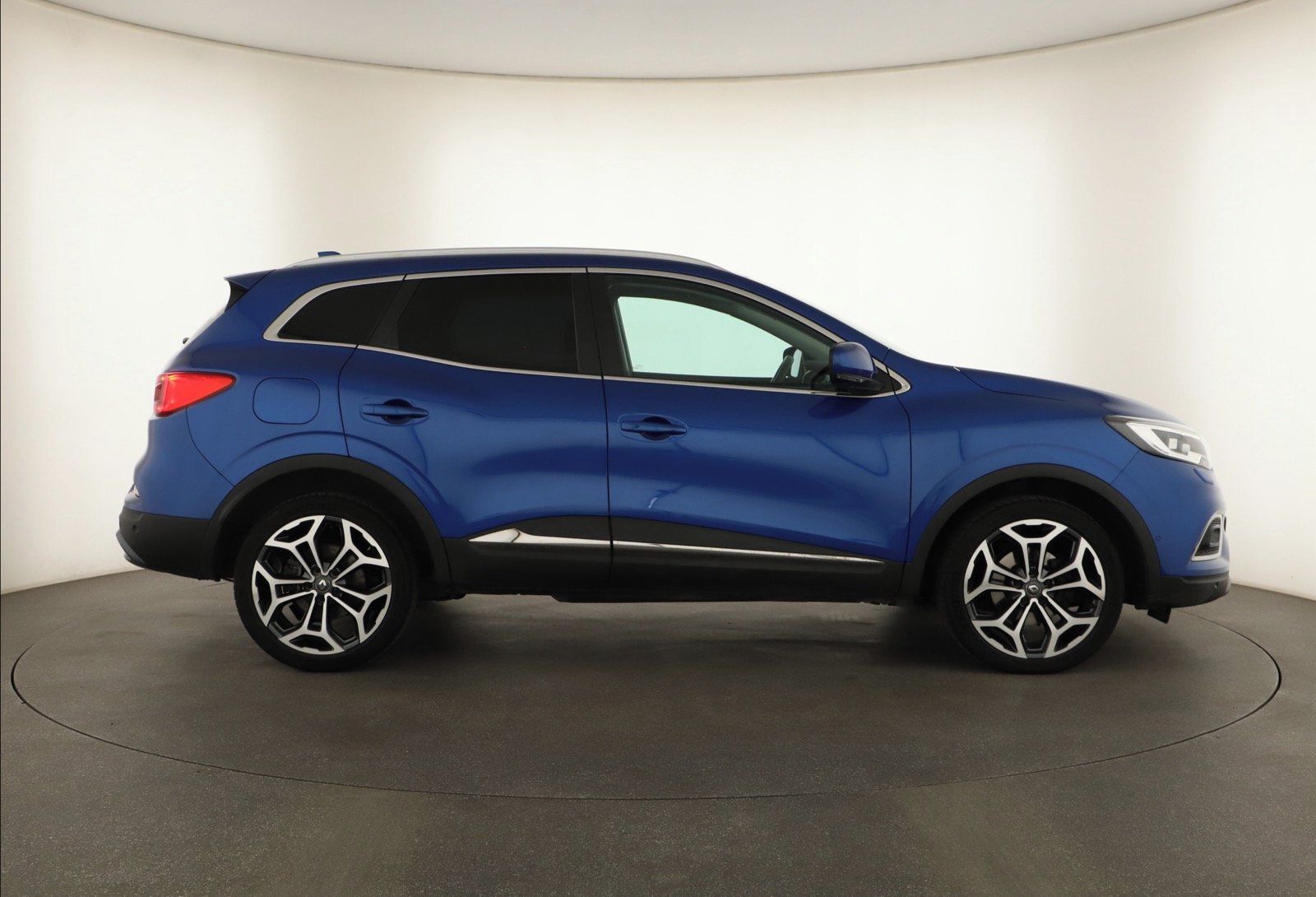 Renault Kadjar, 1.3 TCe, Automat, ČR,1.maj - fotka 6
