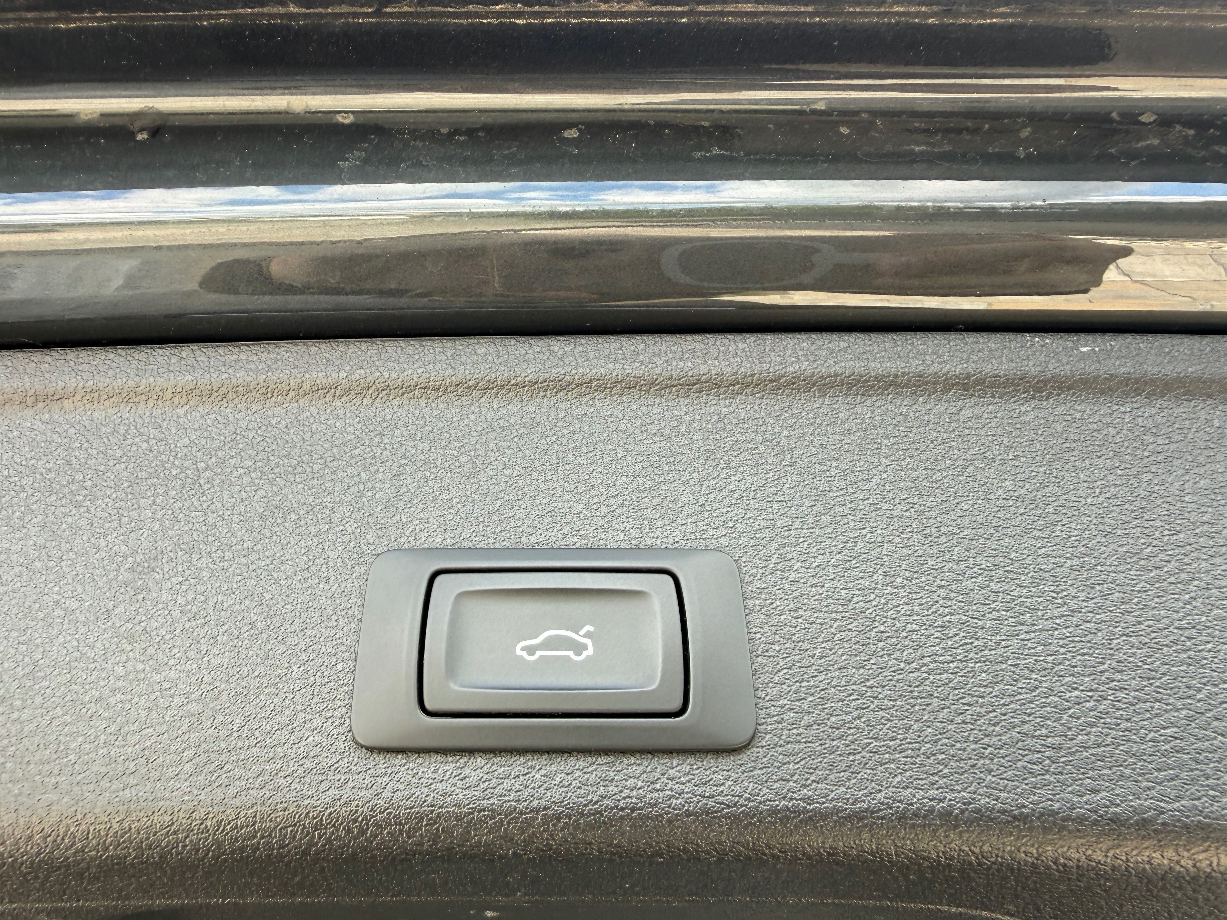 Audi A4 Avant, Audi A4 Avant Automat 35 TDI - fotka 6