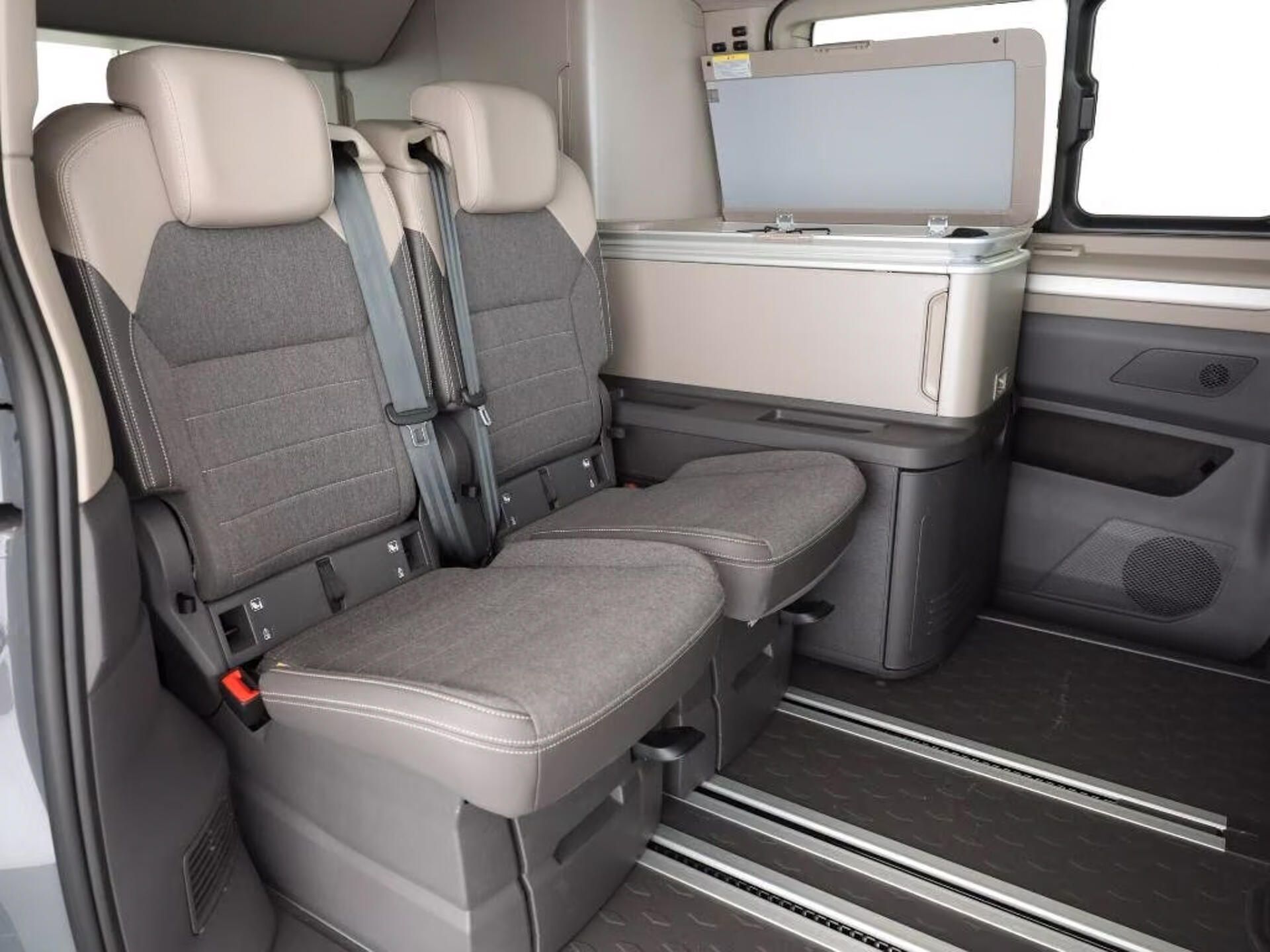 Volkswagen California, eHybrid 4M Ocean IQ El.střecha - fotka 6