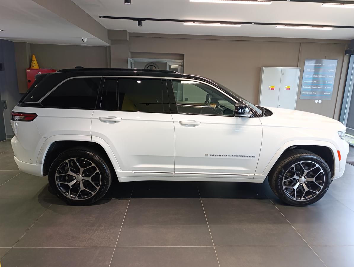 Jeep Grand Cherokee, 4xe SUMMIT RESERVE PHEV - fotka 5