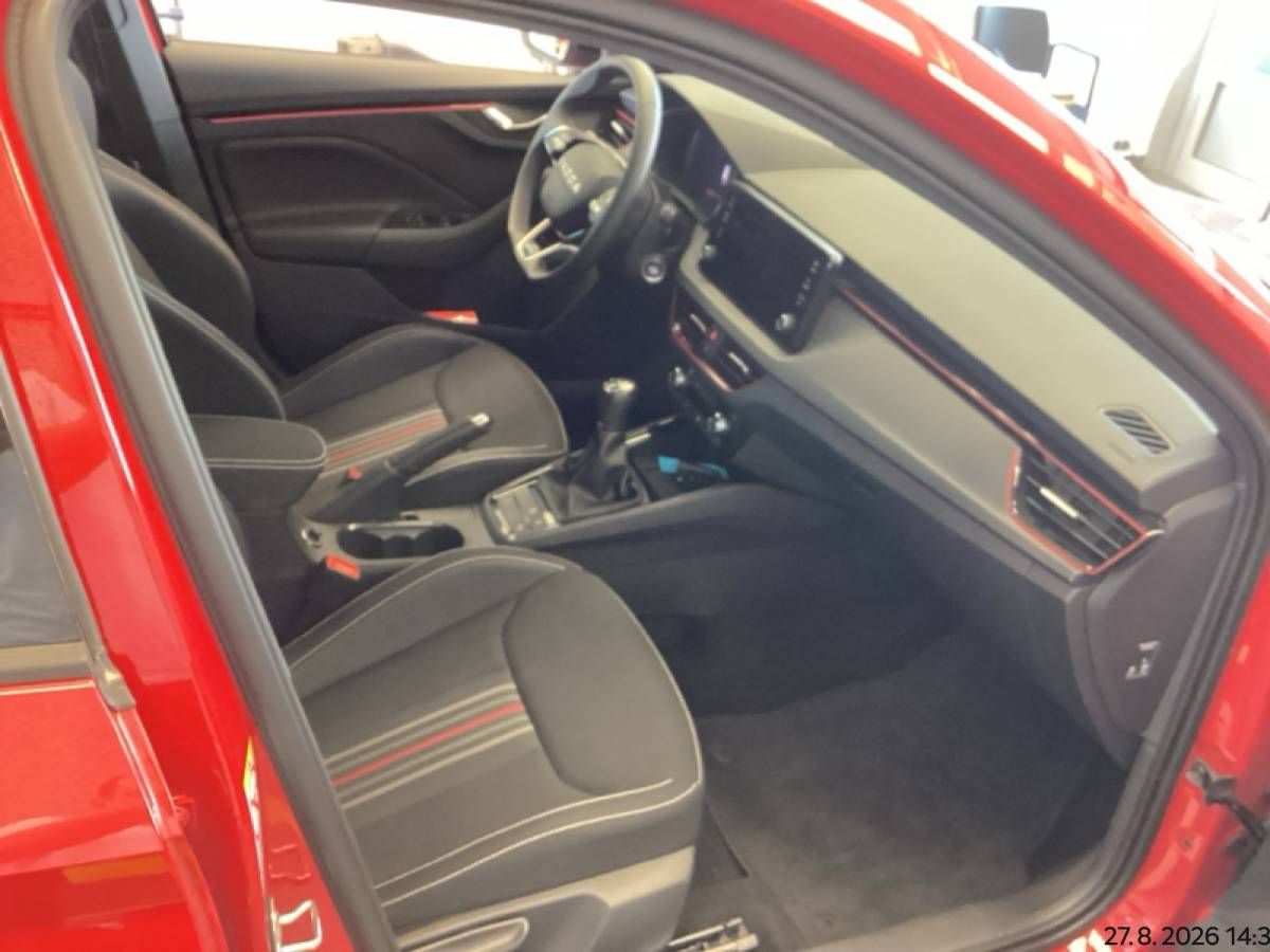 Škoda Scala, Monte Carlo 1,0 TSI 85kW MT6/R - fotka 6