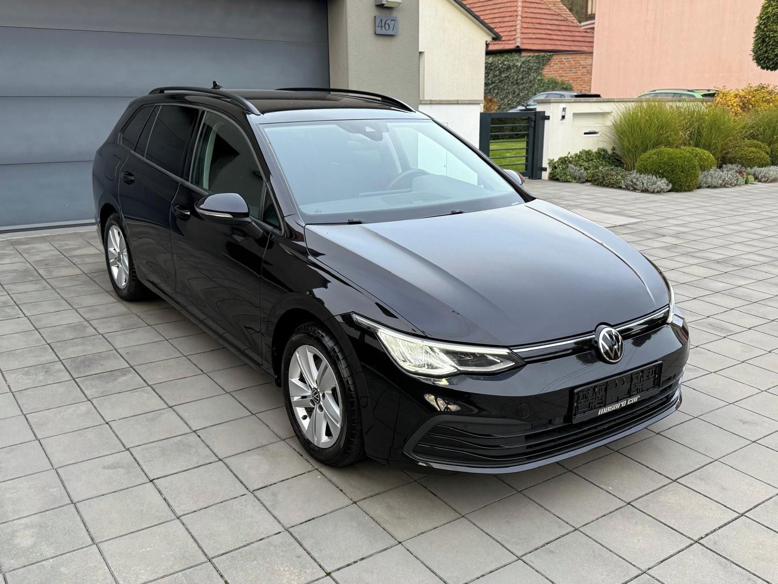 Volkswagen Golf, VW Golf 8 Variant 2.0 TDI 85 k - fotka 3