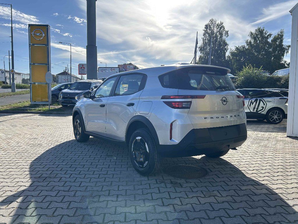 Opel Frontera, Edition 1,2 Turbo 81kW AT6 - fotka 4