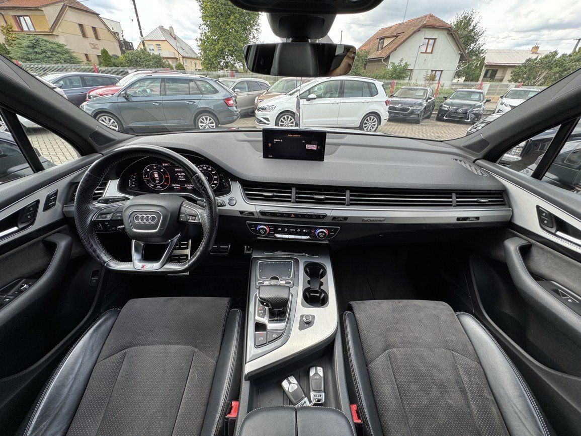 Audi Q7, 3.0TDi S-Line LED Bose Vzduch - fotka 6