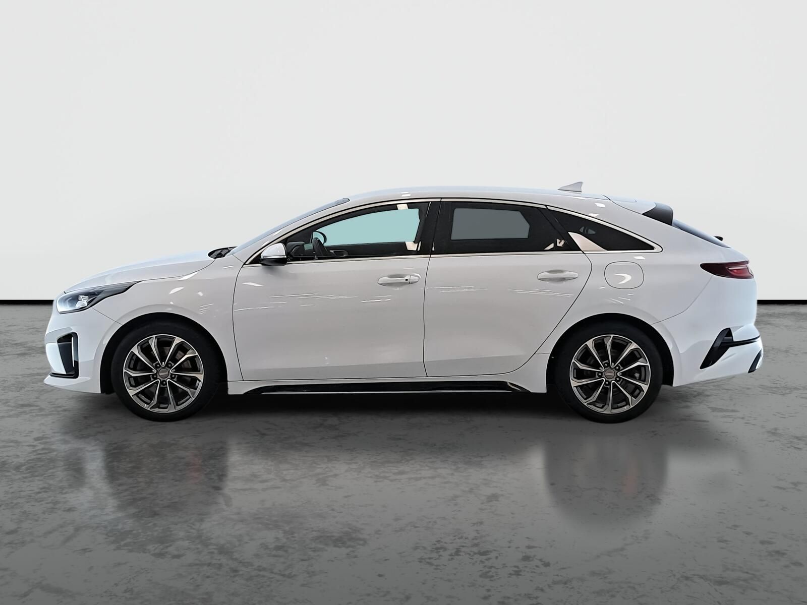Kia ProCeed, 1.4 T-GDI, GT-Line, Serv.kniha - fotka 3