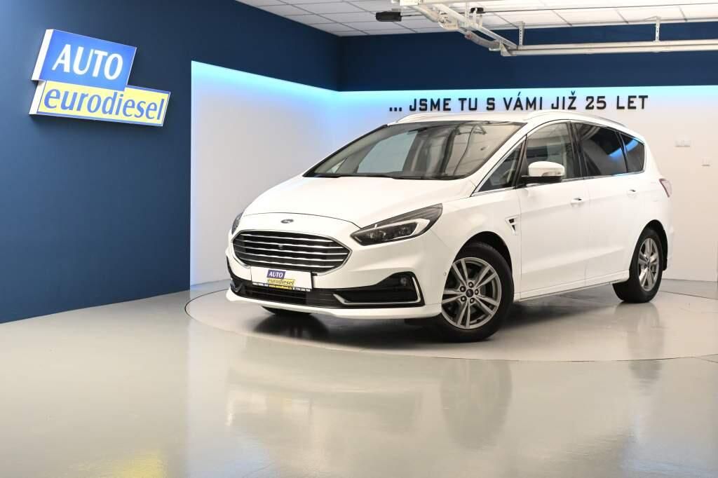 Ford S-MAX, 2.0 7 Míst 140 KW LED SONY ACC - fotka 2