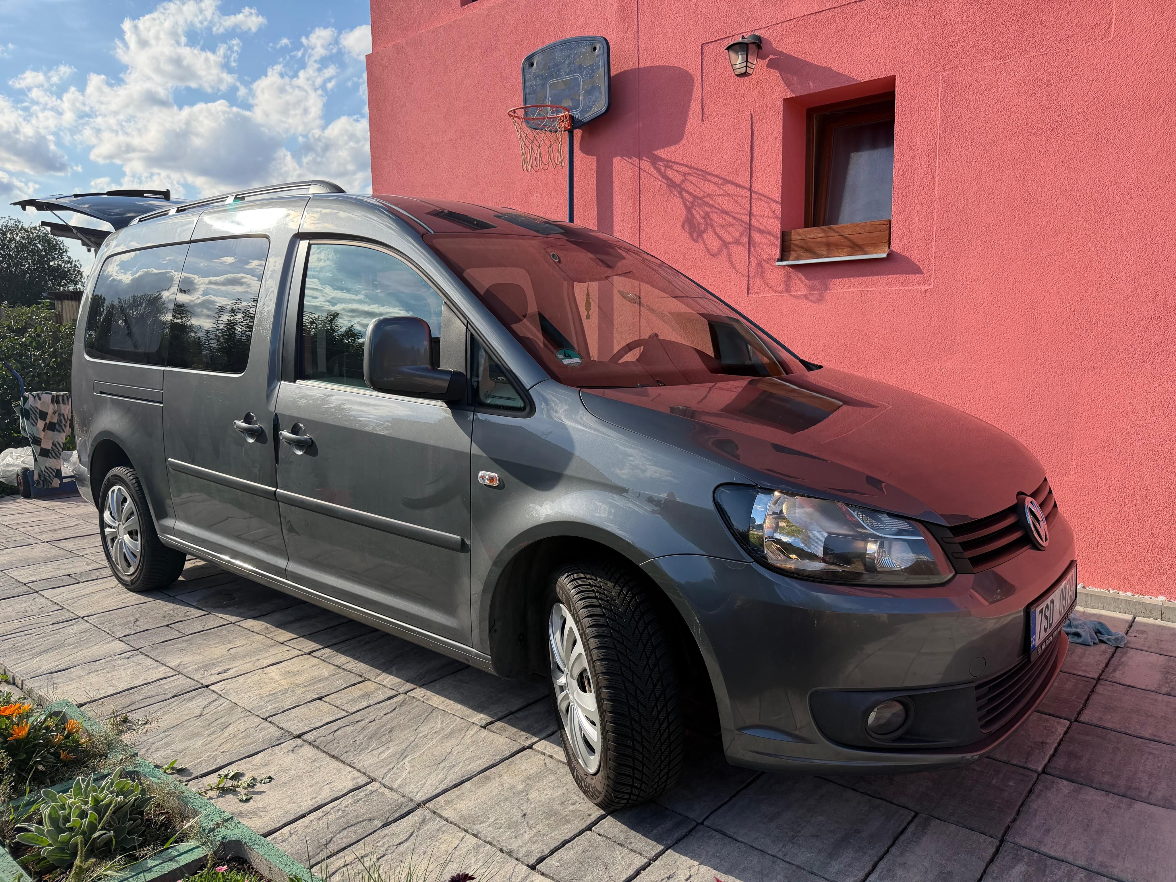 Volkswagen Caddy, 1,6 diesel motor CAYN - fotka 4