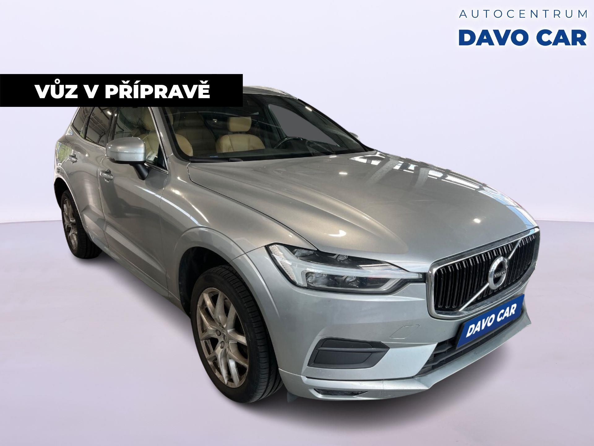 Volvo XC60, 2,0 140KW D4 Momentum AWD Auto - fotka 4