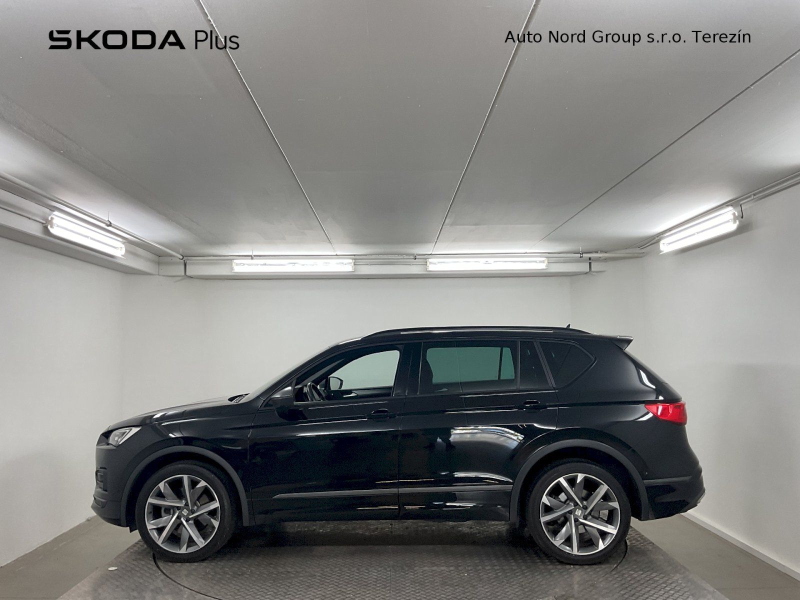 Seat Tarraco, FR 2.0 TSI 245K 4WD DSG - fotka 3