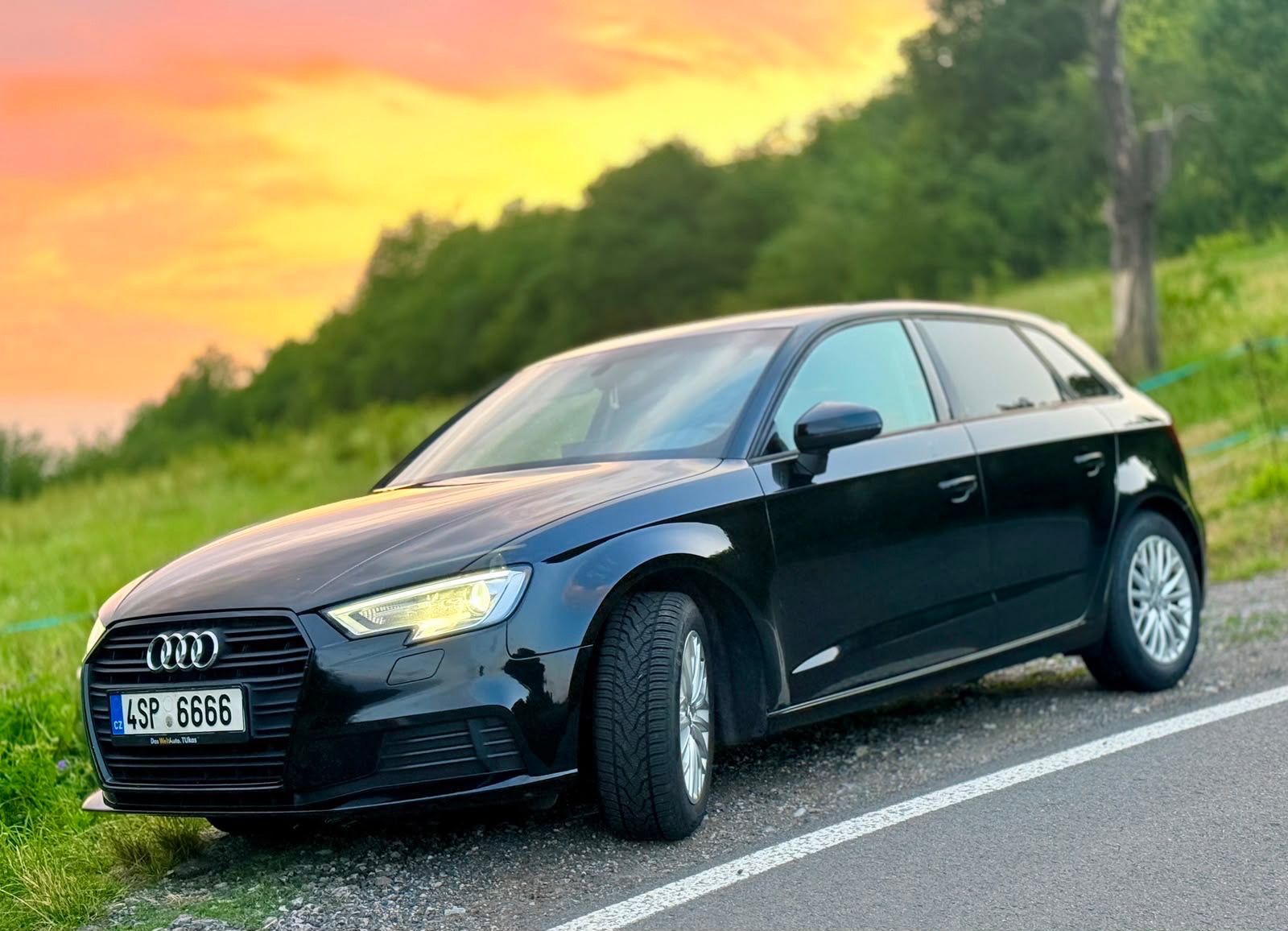 Audi A3, Sportback, 1.6 TDi, 81kW - fotka 5