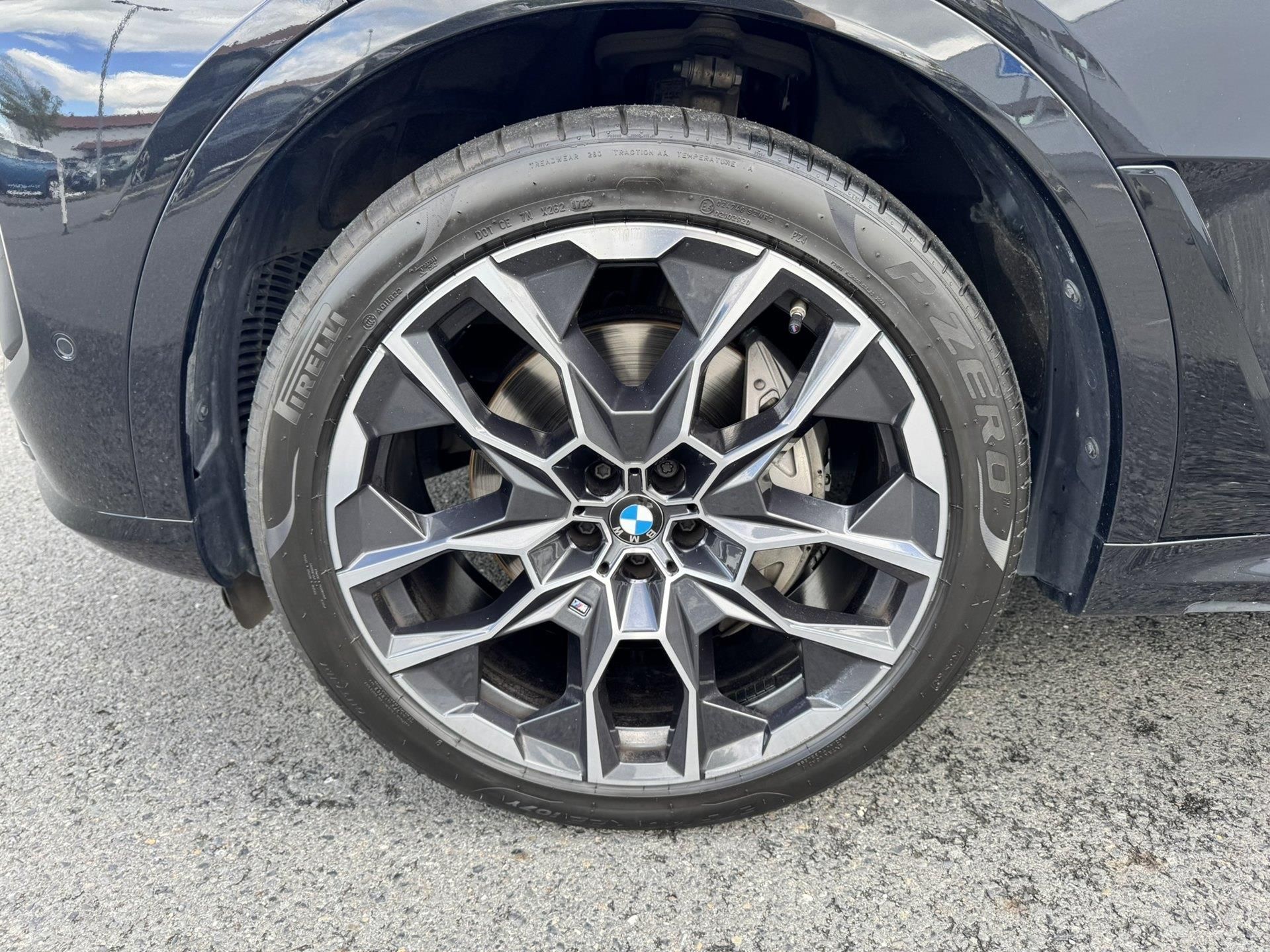 BMW X7, X7 xDrive40i Mpaket - fotka 4