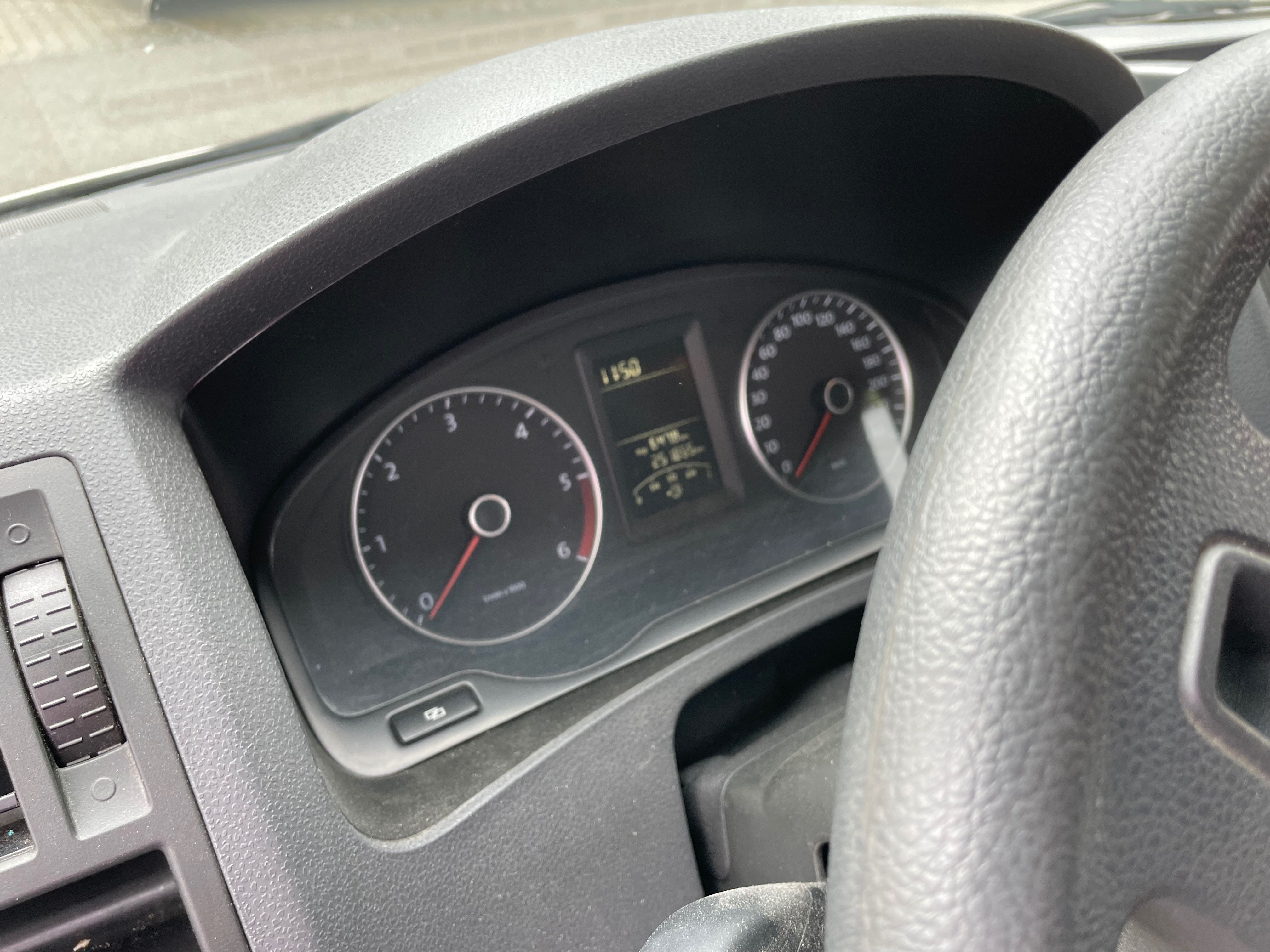 Volkswagen Transporter, T5 COMBI 9 MÍST 103KW MR 2012 - fotka 6
