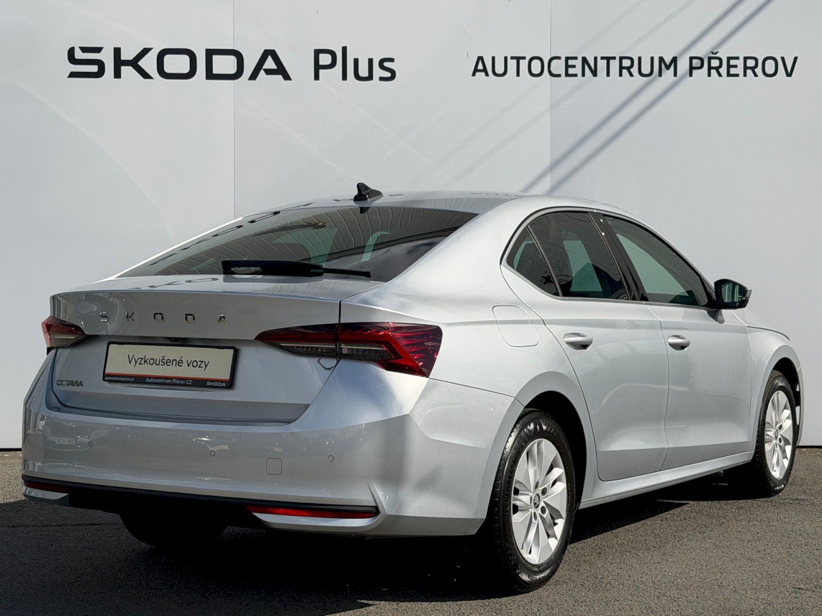 Škoda Octavia, 1.5 TSI 110kW DSG Top Selectio - fotka 2