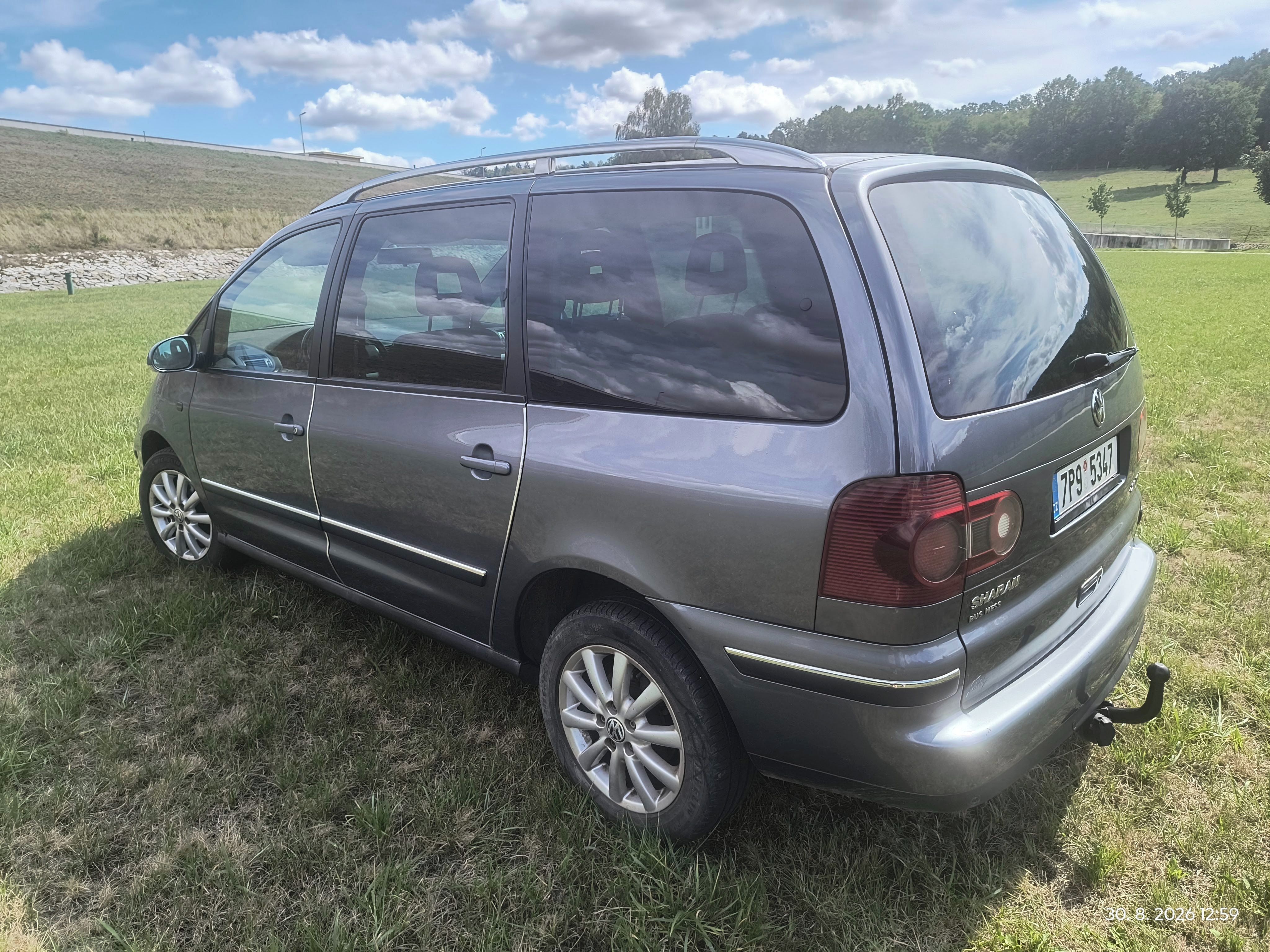 Volkswagen Sharan - fotka 5