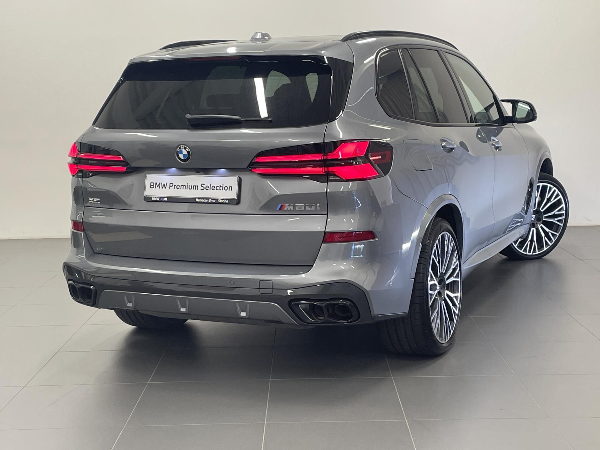 BMW X5, X5 M60i xDrive M PRO - fotka 2
