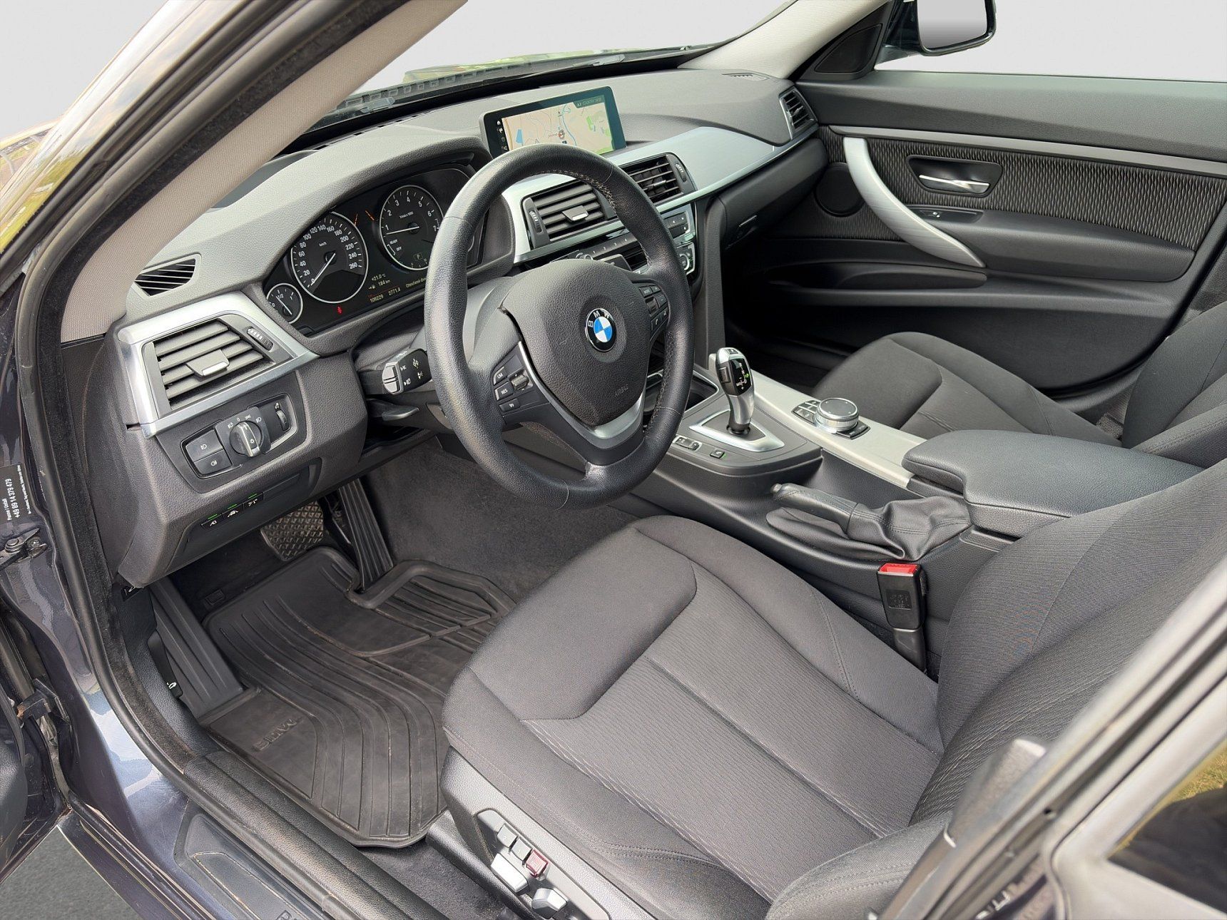 BMW Řada 3, 340i xDrive, Gran Turismo - fotka 5