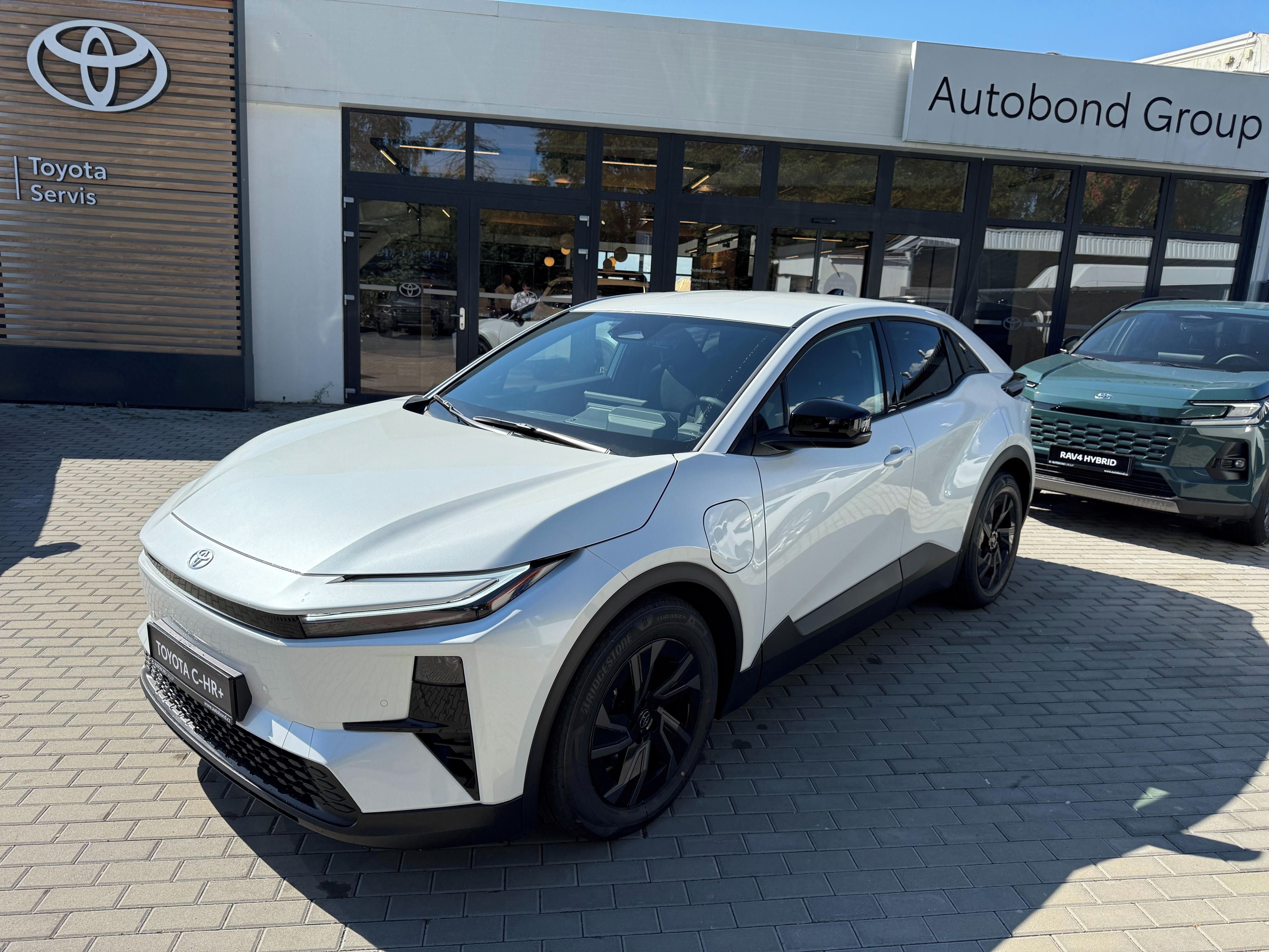 Toyota C-HR, Toyota C-HR + BEV224, Style