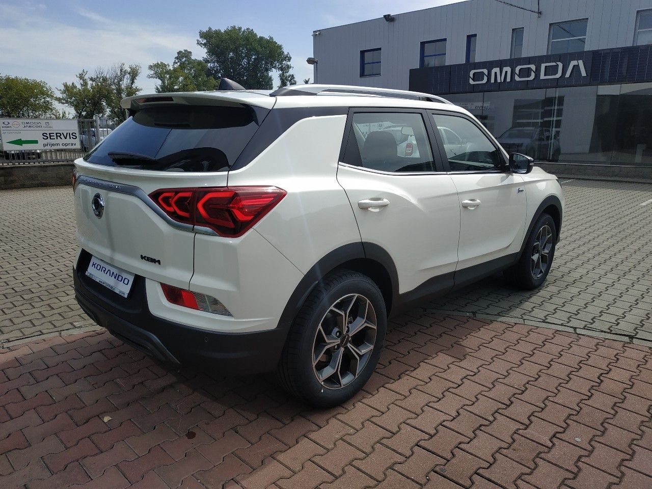 KGM Korando, 1.5T,CLUB,2WD,AT,SKLADEM - fotka 5