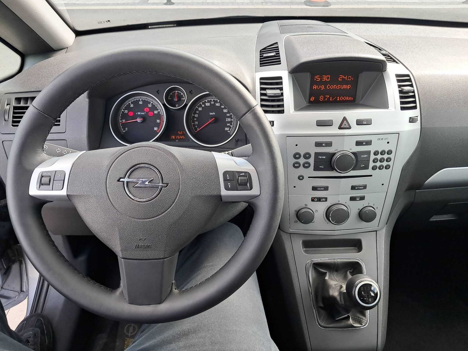 Opel Zafira, 1.8, 7 míst, Serv.kniha - fotka 3