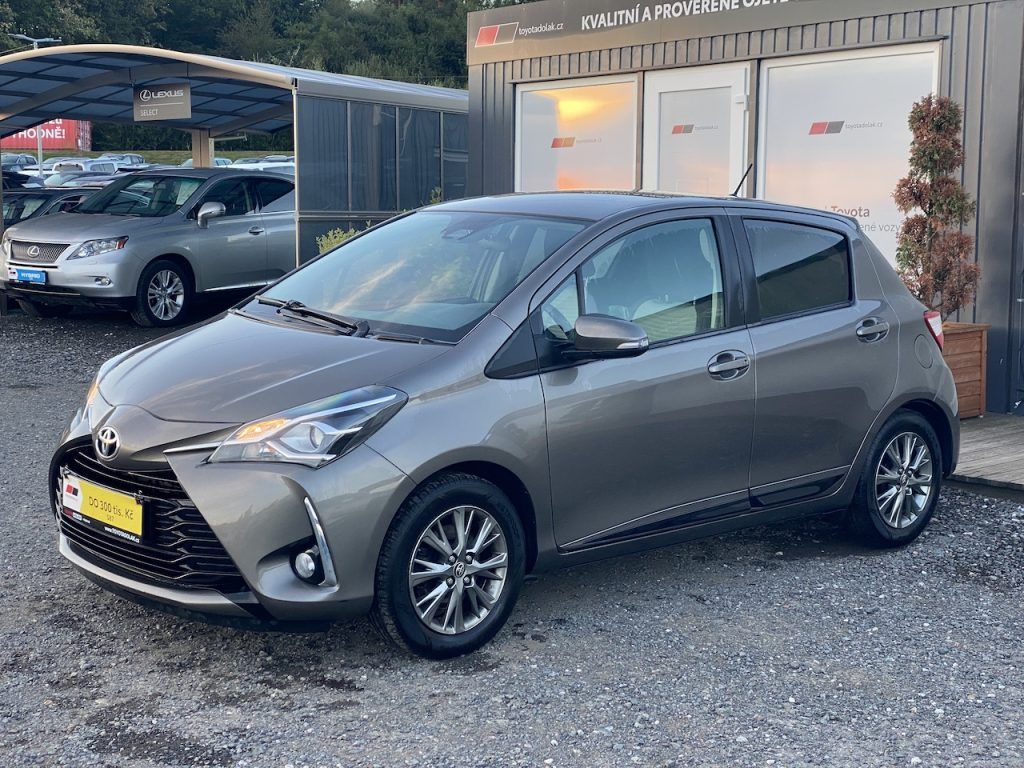 Toyota Yaris, 1.5i, ČR, Trend, záruka - fotka 4