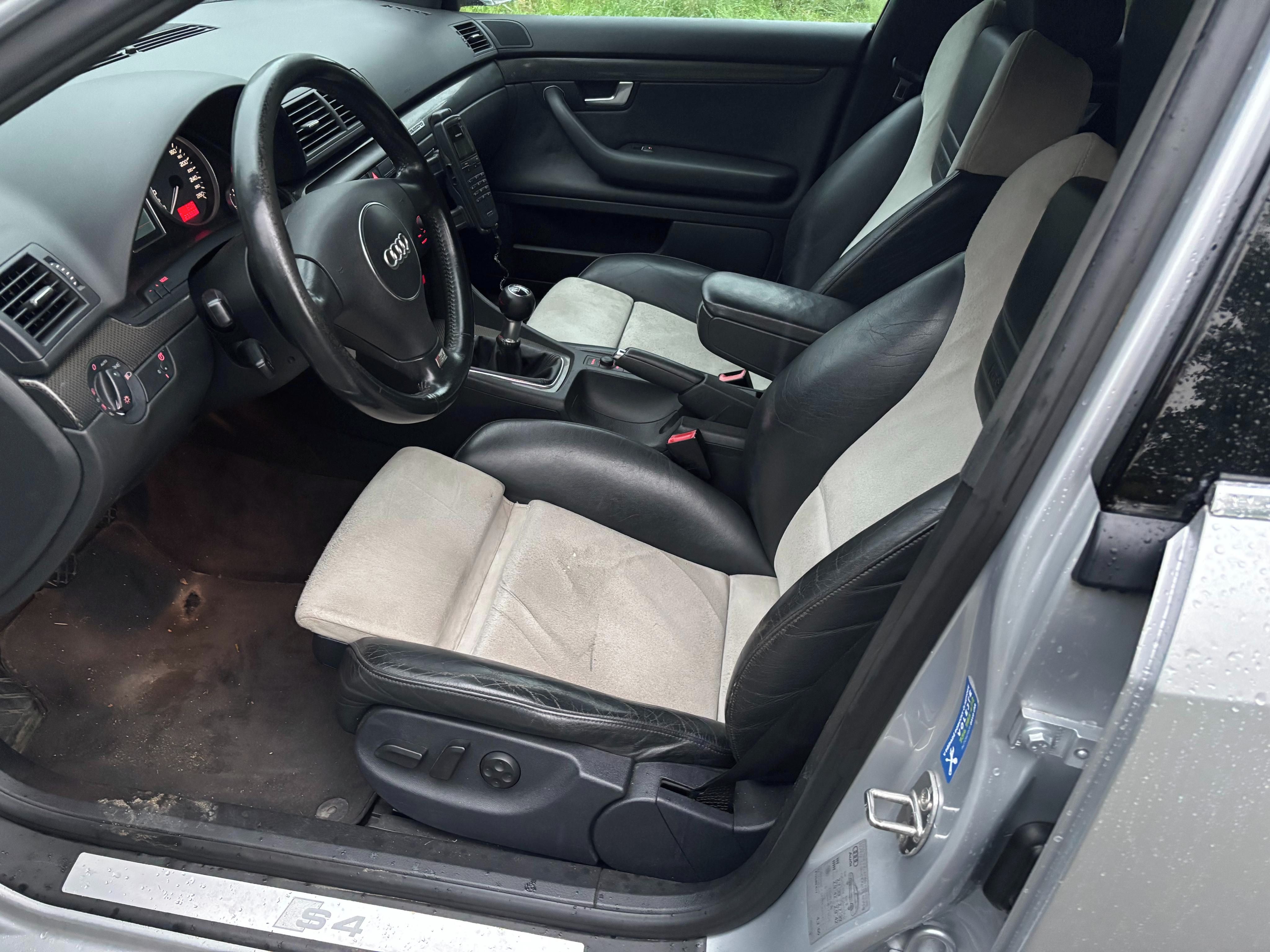 Audi S4, AUDI S4 B6 4.2 V8 - fotka 5