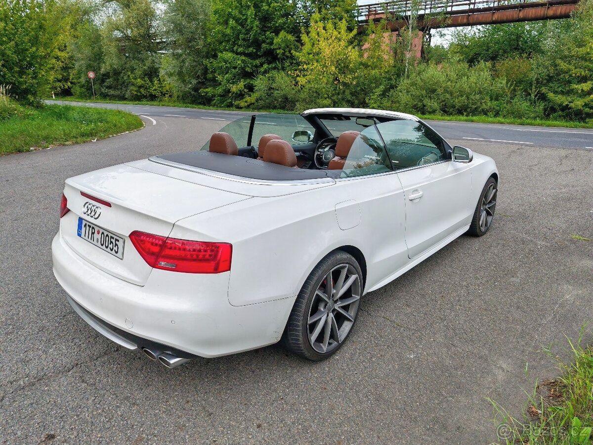 Audi A5, Audi A5, 3.0TDi - fotka 2
