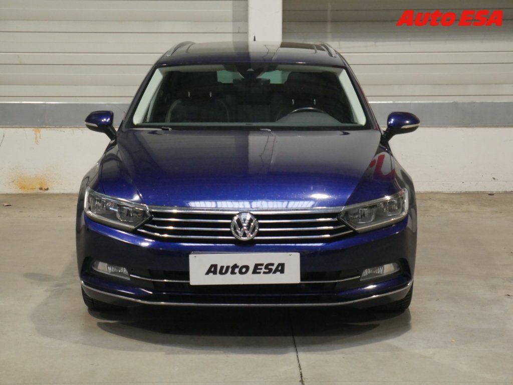 Volkswagen Passat, 2.0TDi,DSG,navi,LED - fotka 2