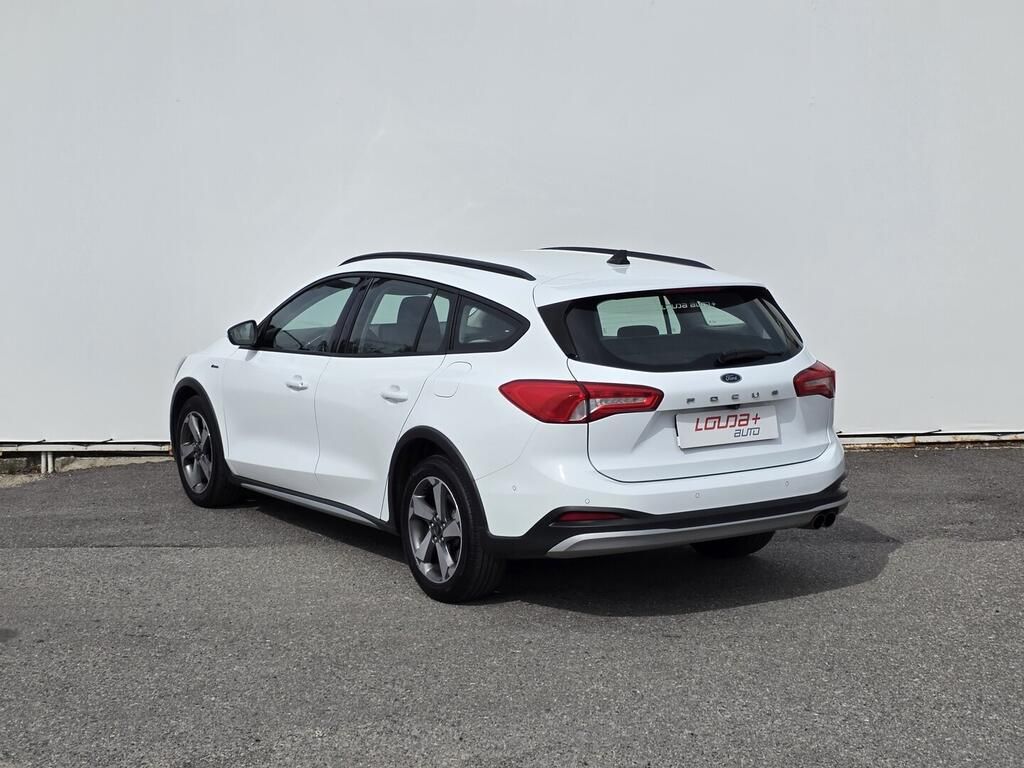 Ford Focus, Titanium 2.0 TDCi 110 kW - fotka 6