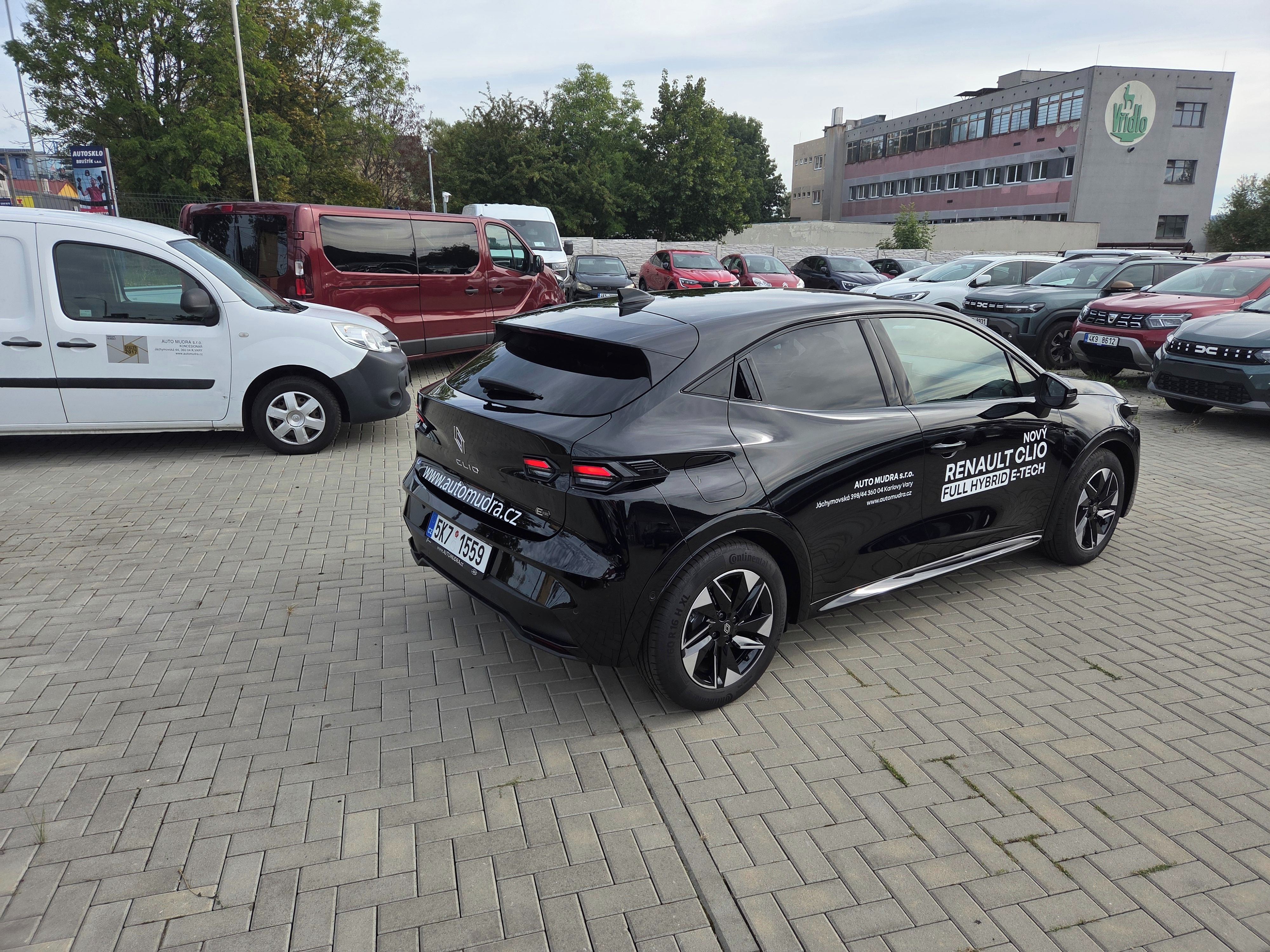 Renault Clio, techno full hybrid E-Tech 160 - fotka 5