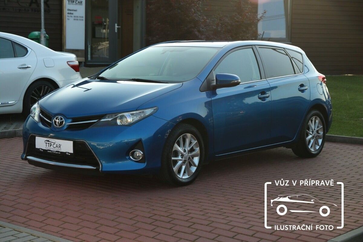 Toyota Auris, 1.6VVTi 6M/T Active Business+C