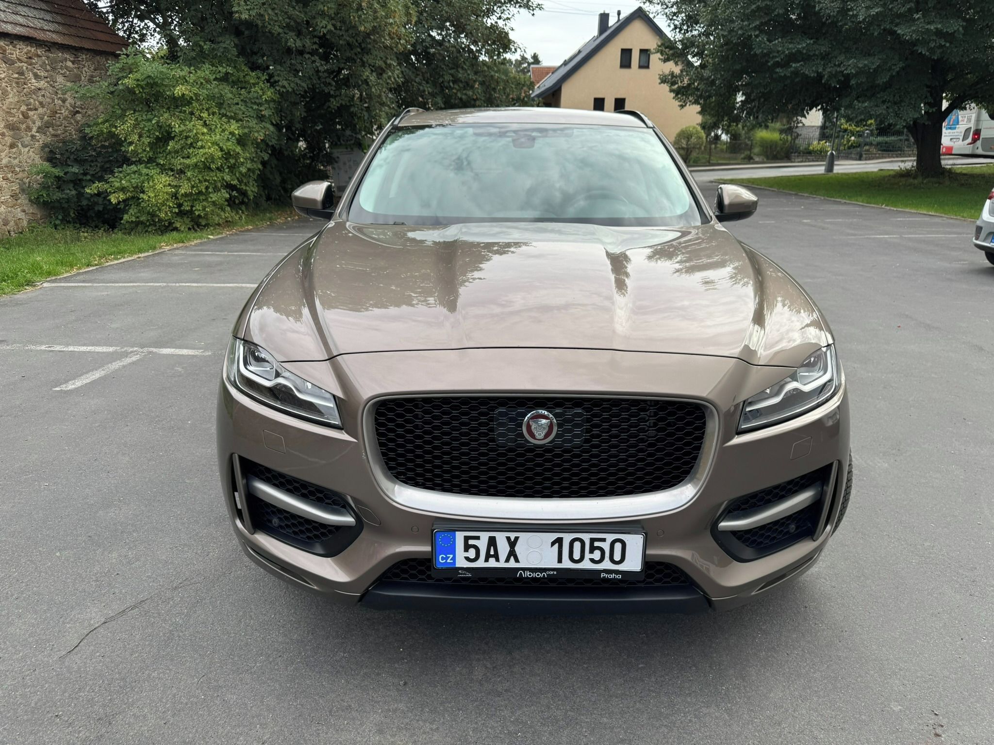 Jaguar F-Pace, Jaguar F-PACE 30d AWD 3.0 V6 - fotka 2