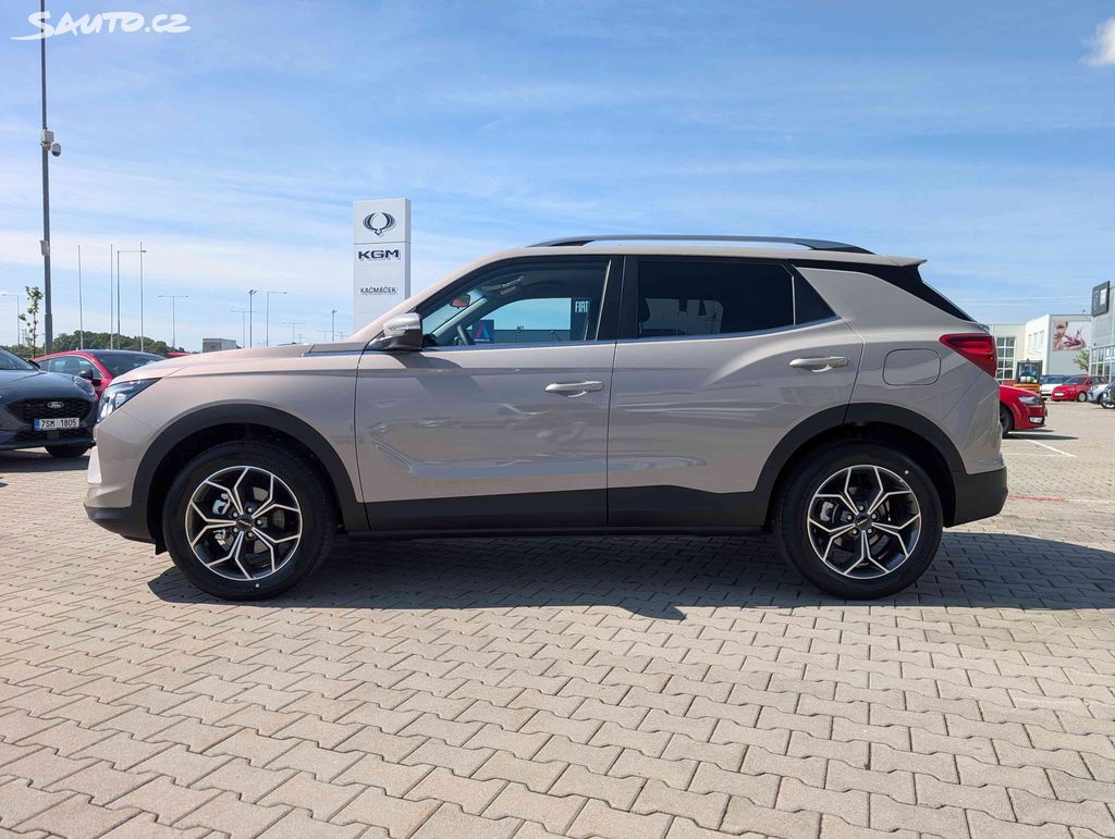 KGM Korando - fotka 3