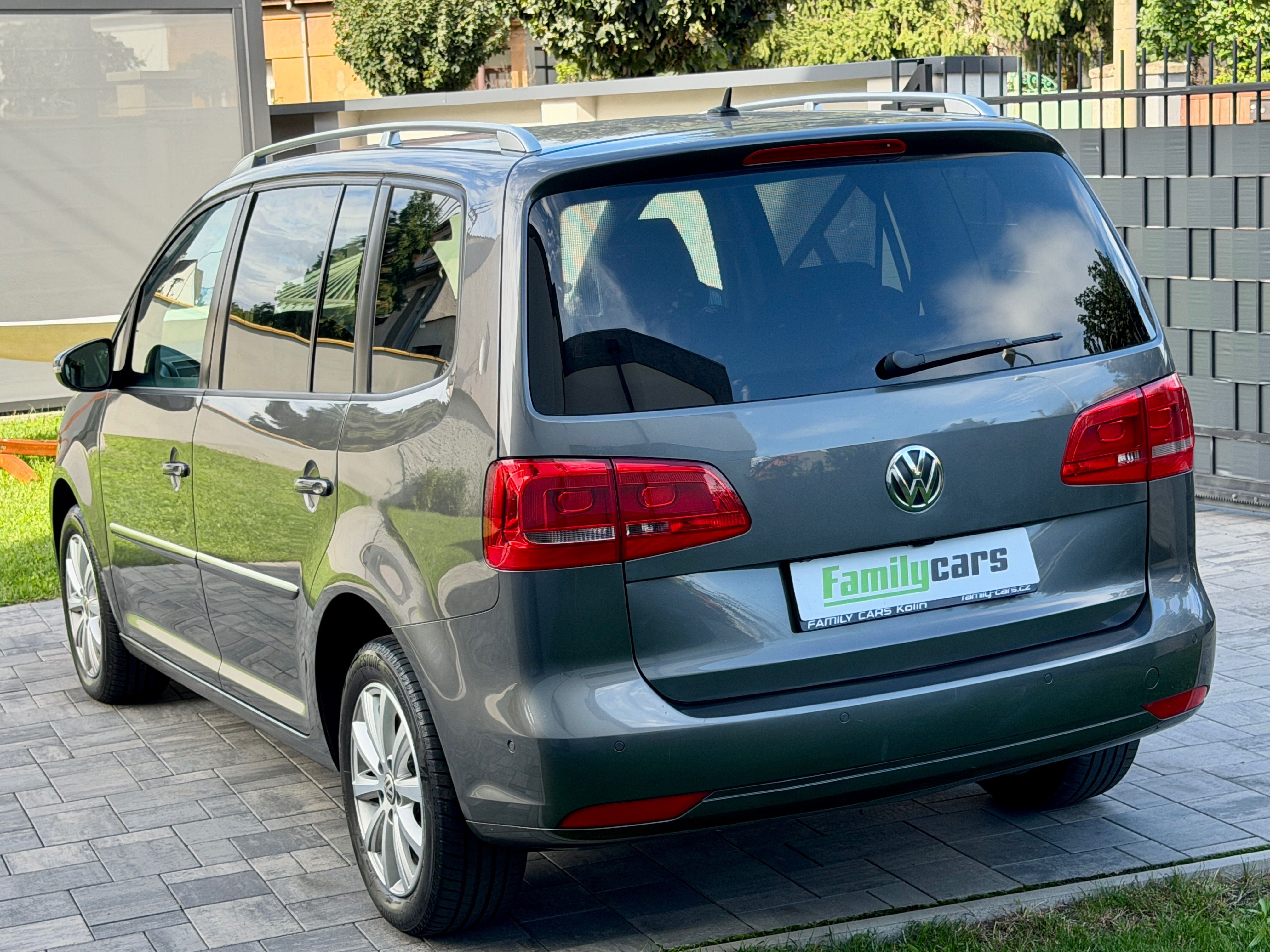 Volkswagen Touran, 1.2i,HIGHLINE,NOVÉ ROZVODY - fotka 4